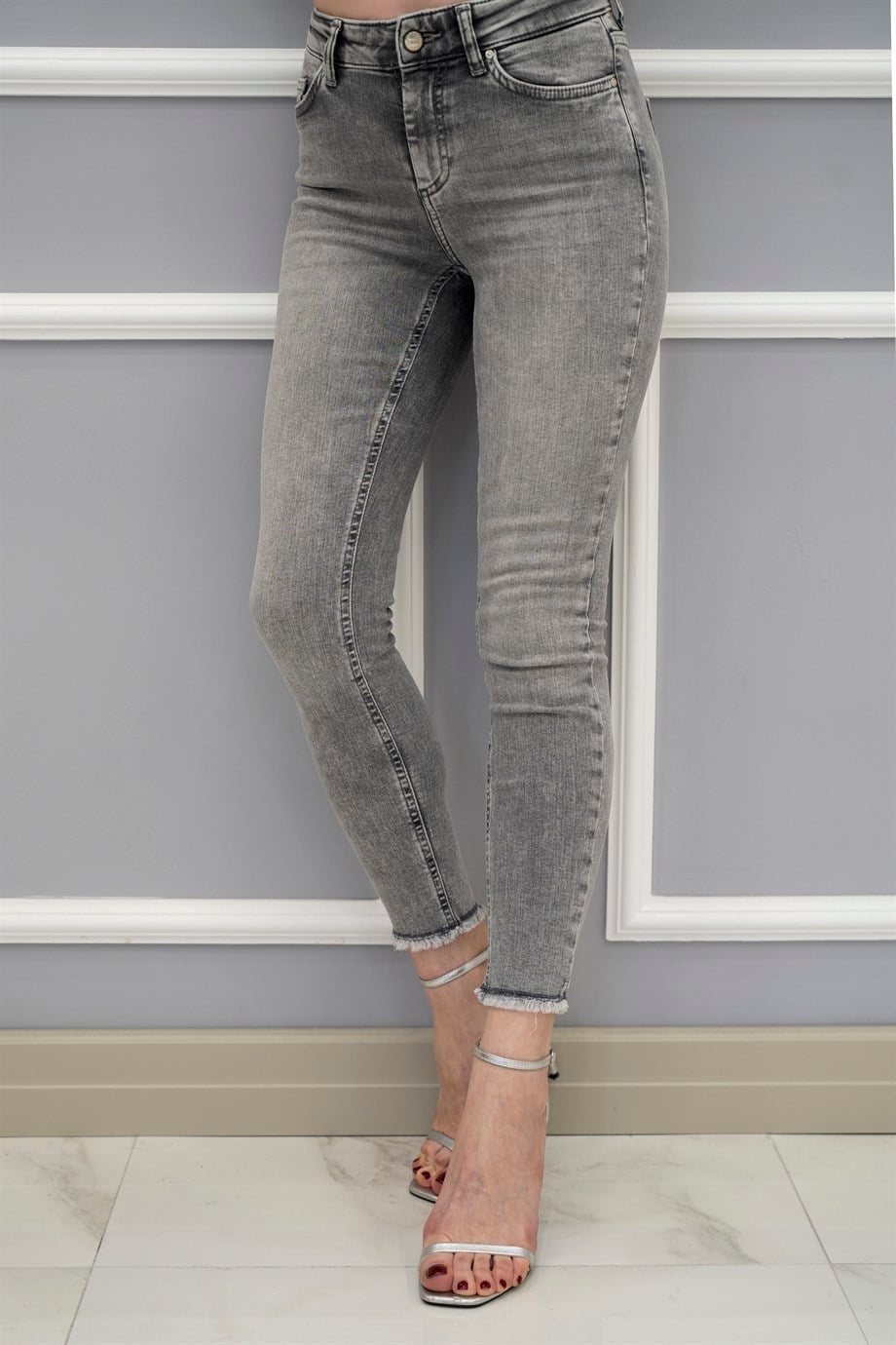 Kota Skinny Jean Gri