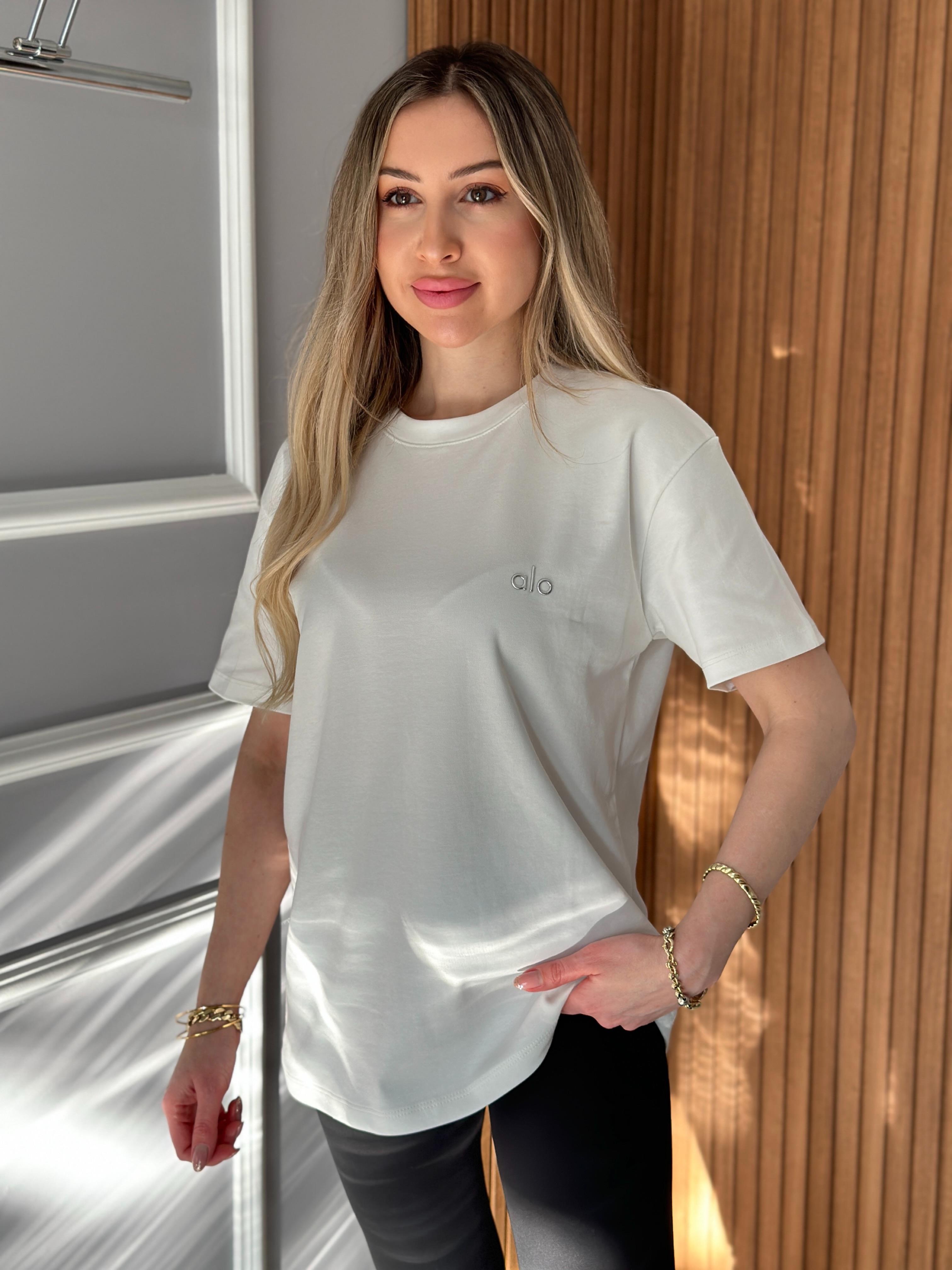 Lo T-shirt Kabartma Yazılı Beyaz
