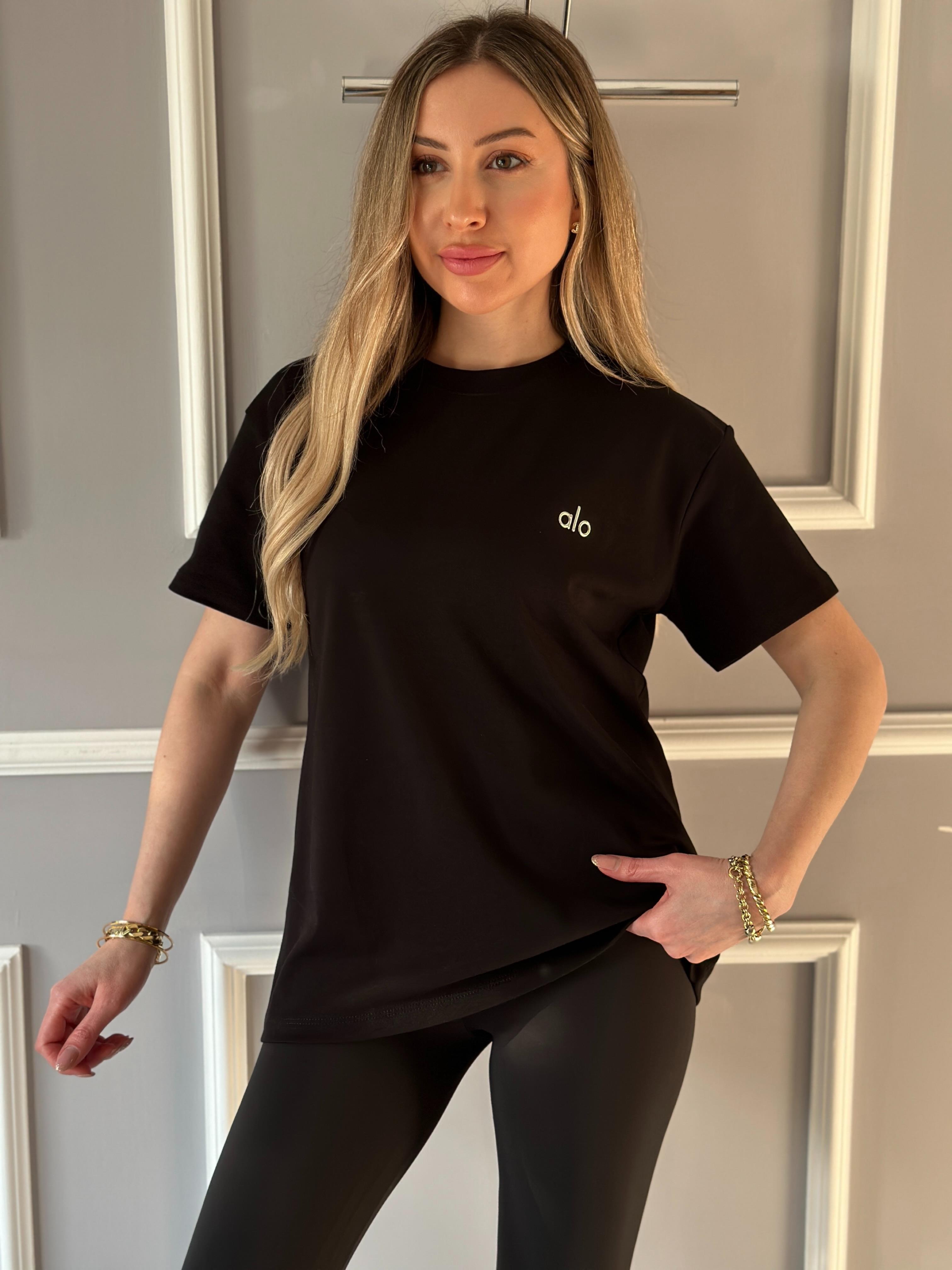 Lo T-shirt Kabartma Yazılı Siyah