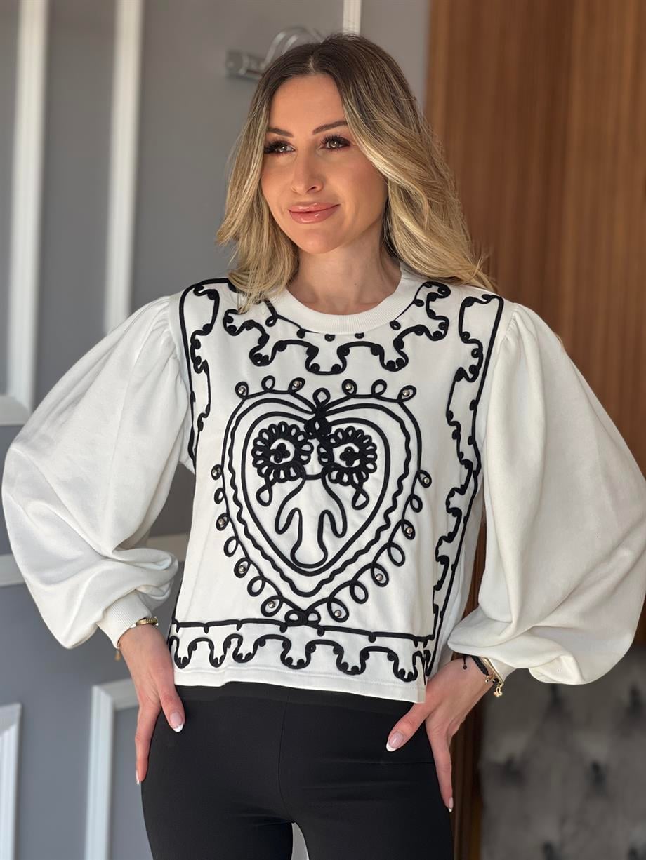 Nakış Detaylı Sweatshirt Beyaz