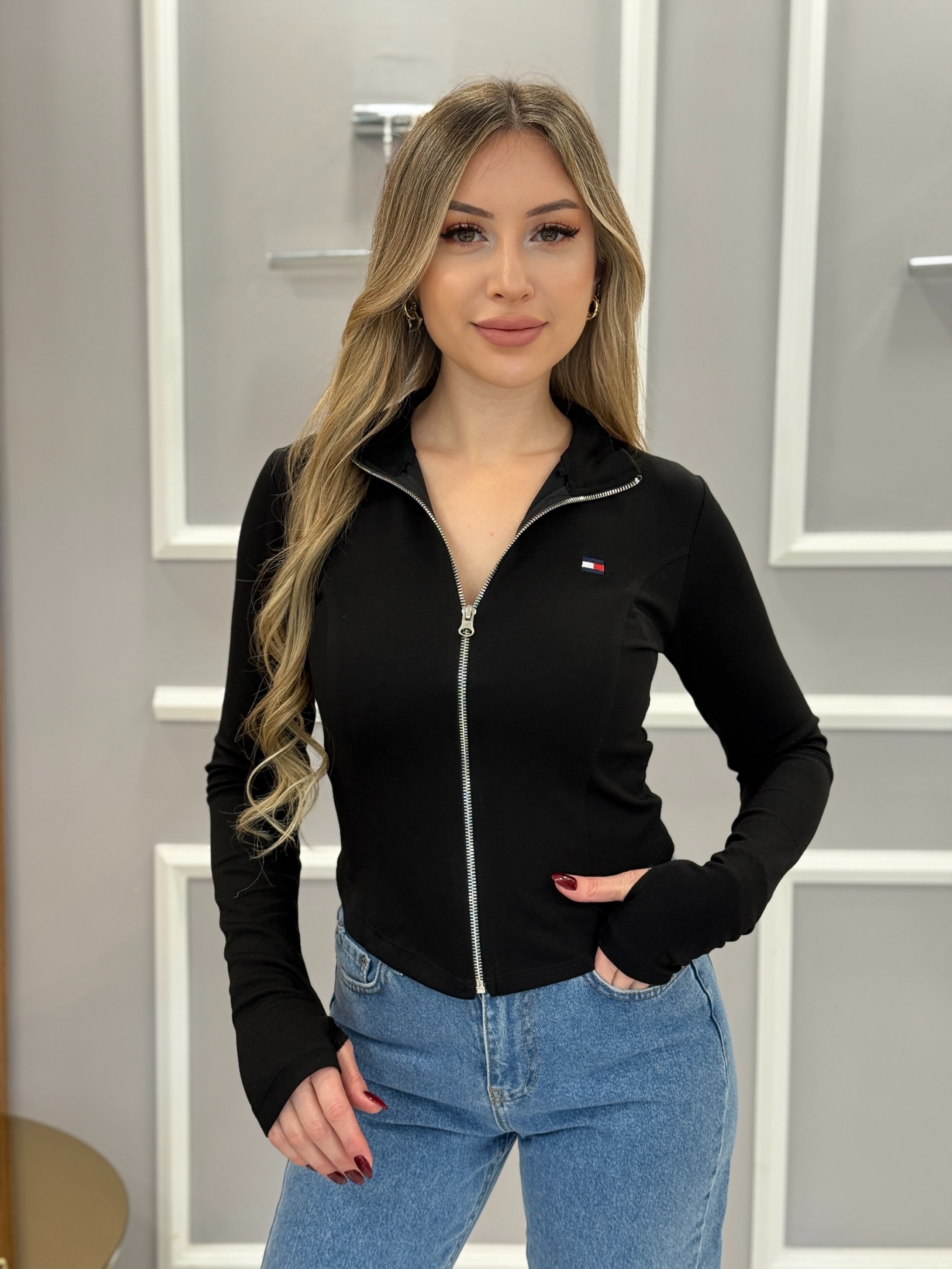 TH Premium Modal Kumaş Likralı Fermuarlı Parmak Geçmeli Bluz 53cm Siyah