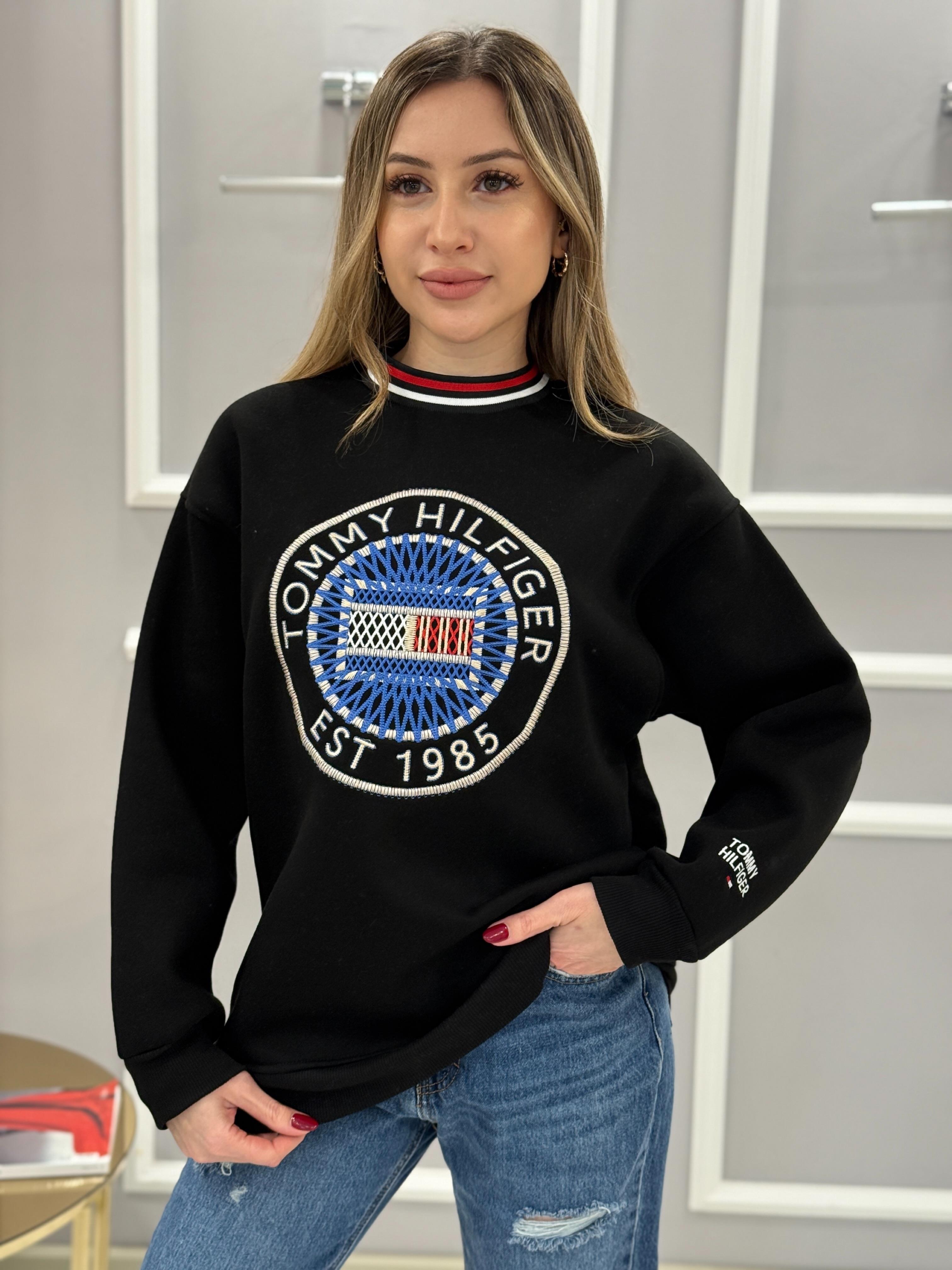 Th Şardonlu Nakış Detaylı Boyu 65cm Sweat Siyah 