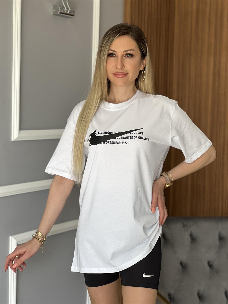 Uzun T-shirt Beyaz