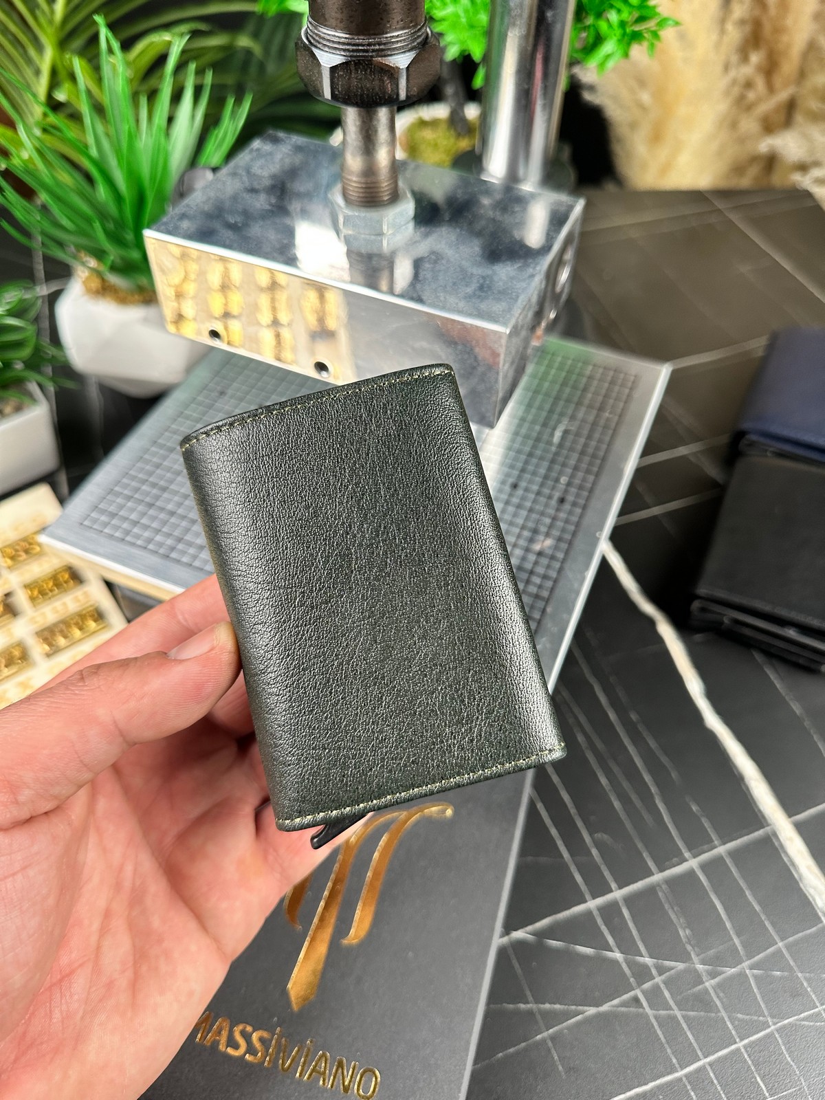 Mechanism Wallet Green