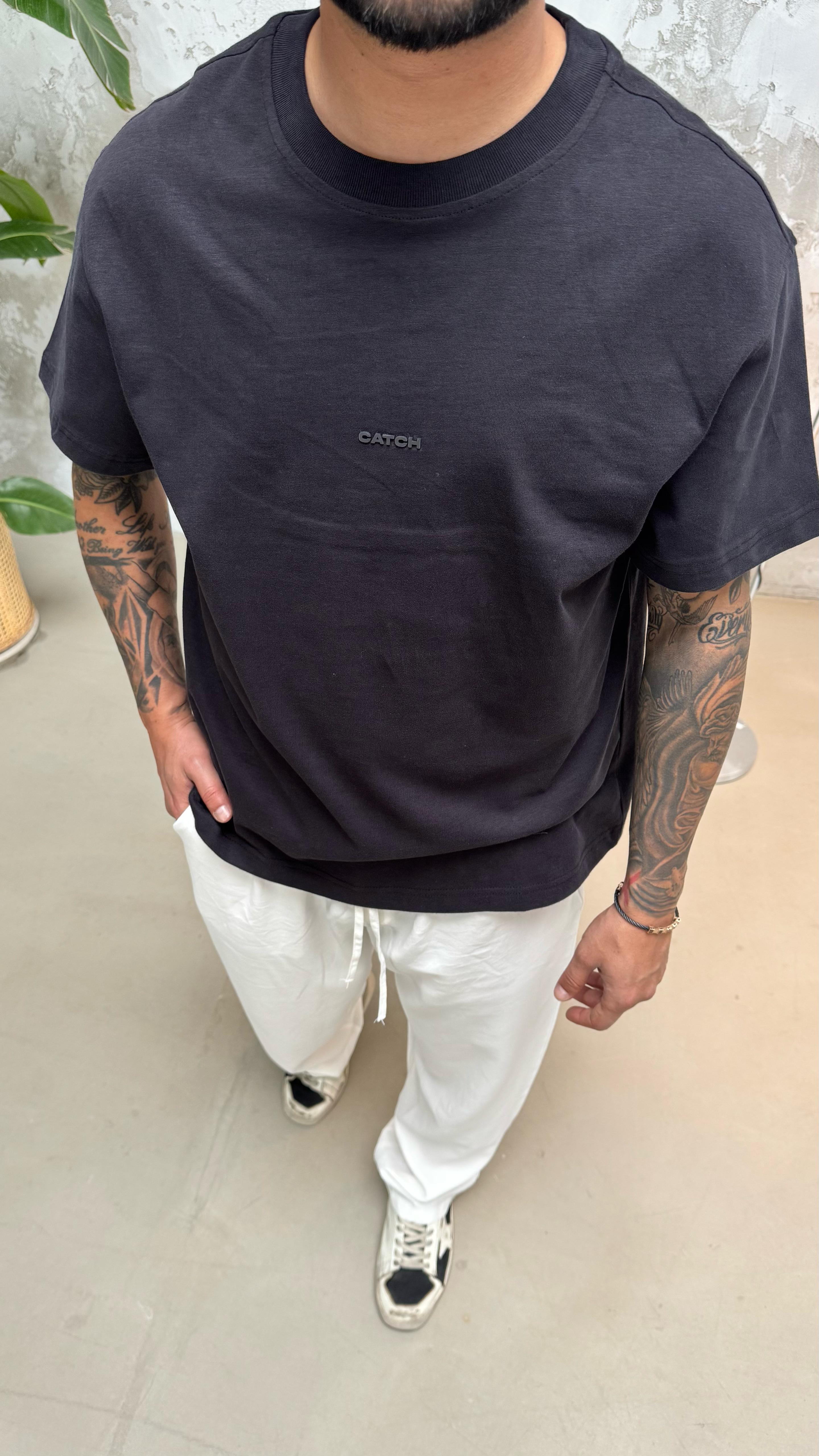 Siyah Catch Yazılı Oversize T-Shirt