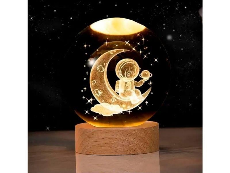 Astronot Model Işıklı Cam Küre 6 CM