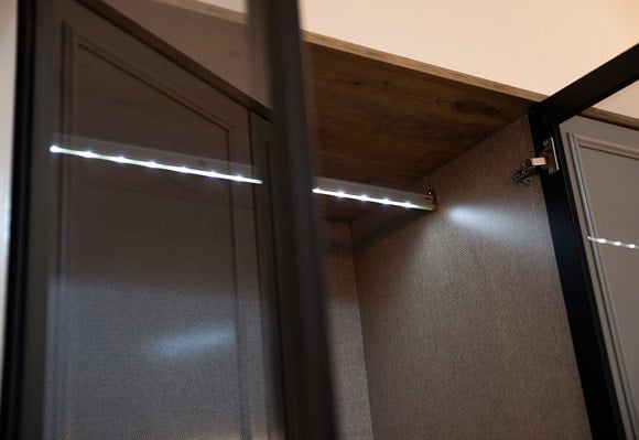 Evona 6 Kapılı Dolap