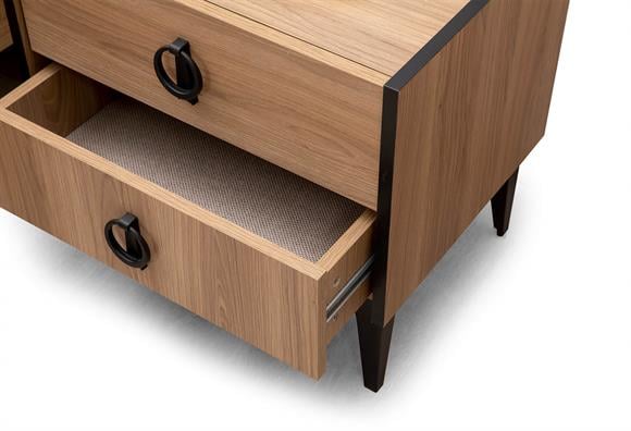 Helen Komodin (Genç Odası)