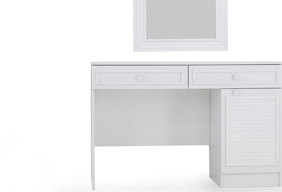 Melis Makyaj Masası