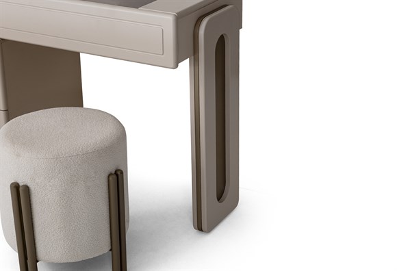 Urla Makyaj Masası Takımı