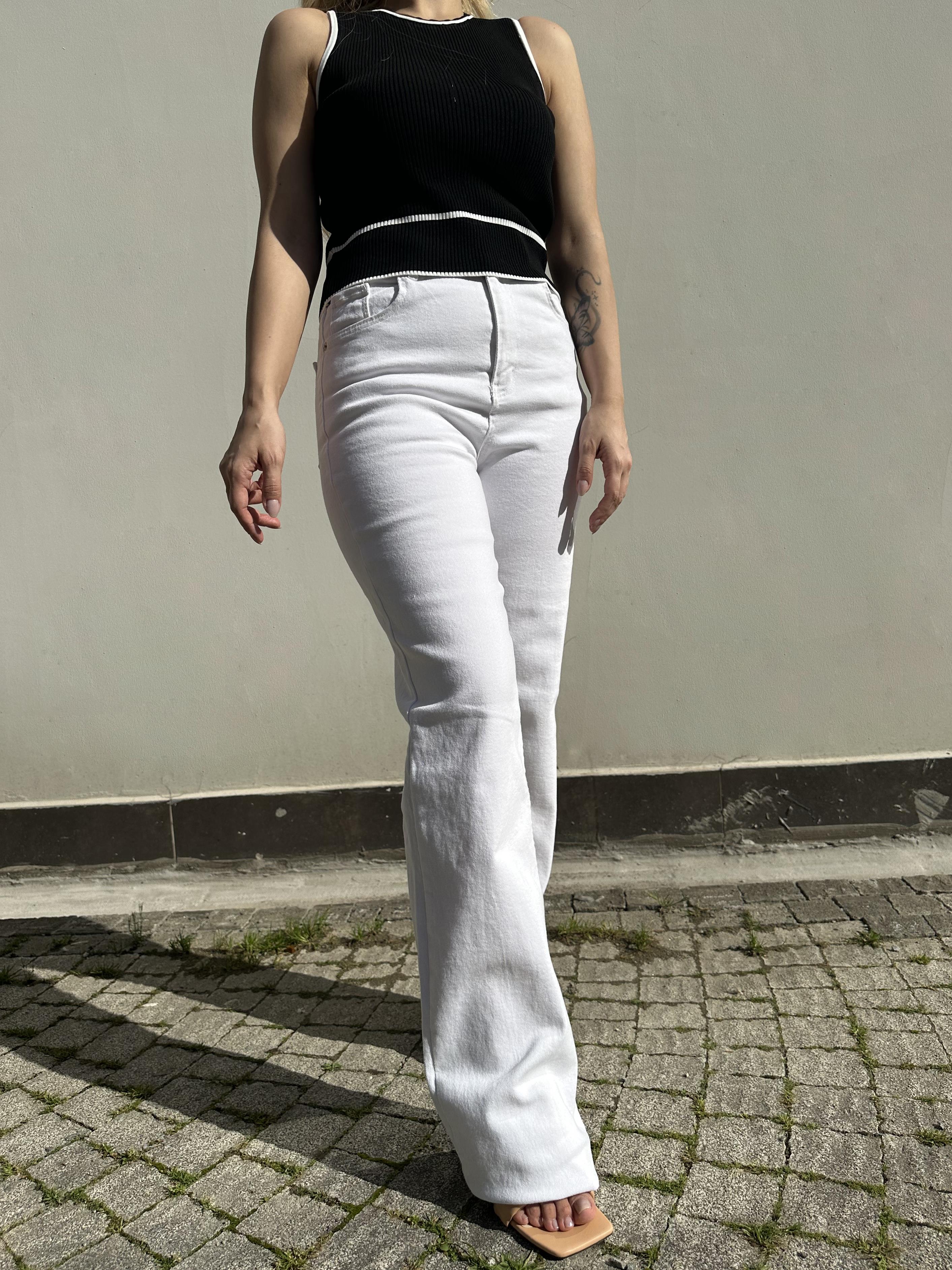 Beyaz Straight  Jean