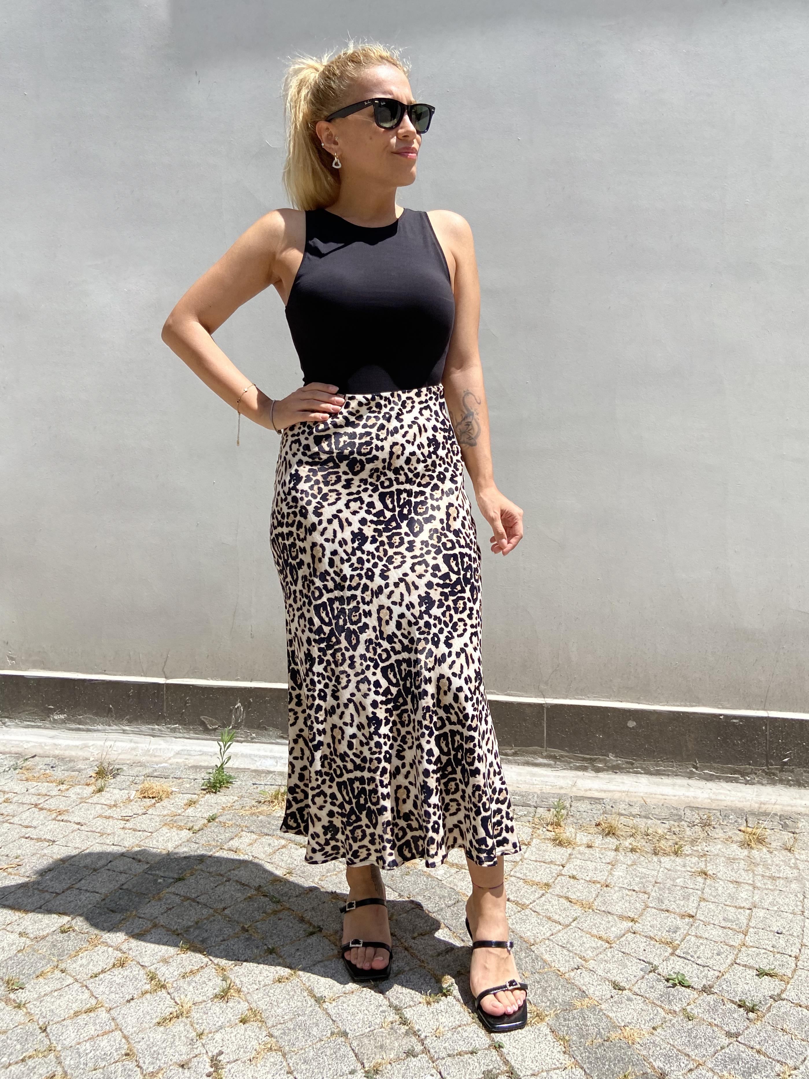 Leopar Desenli Saten Etek