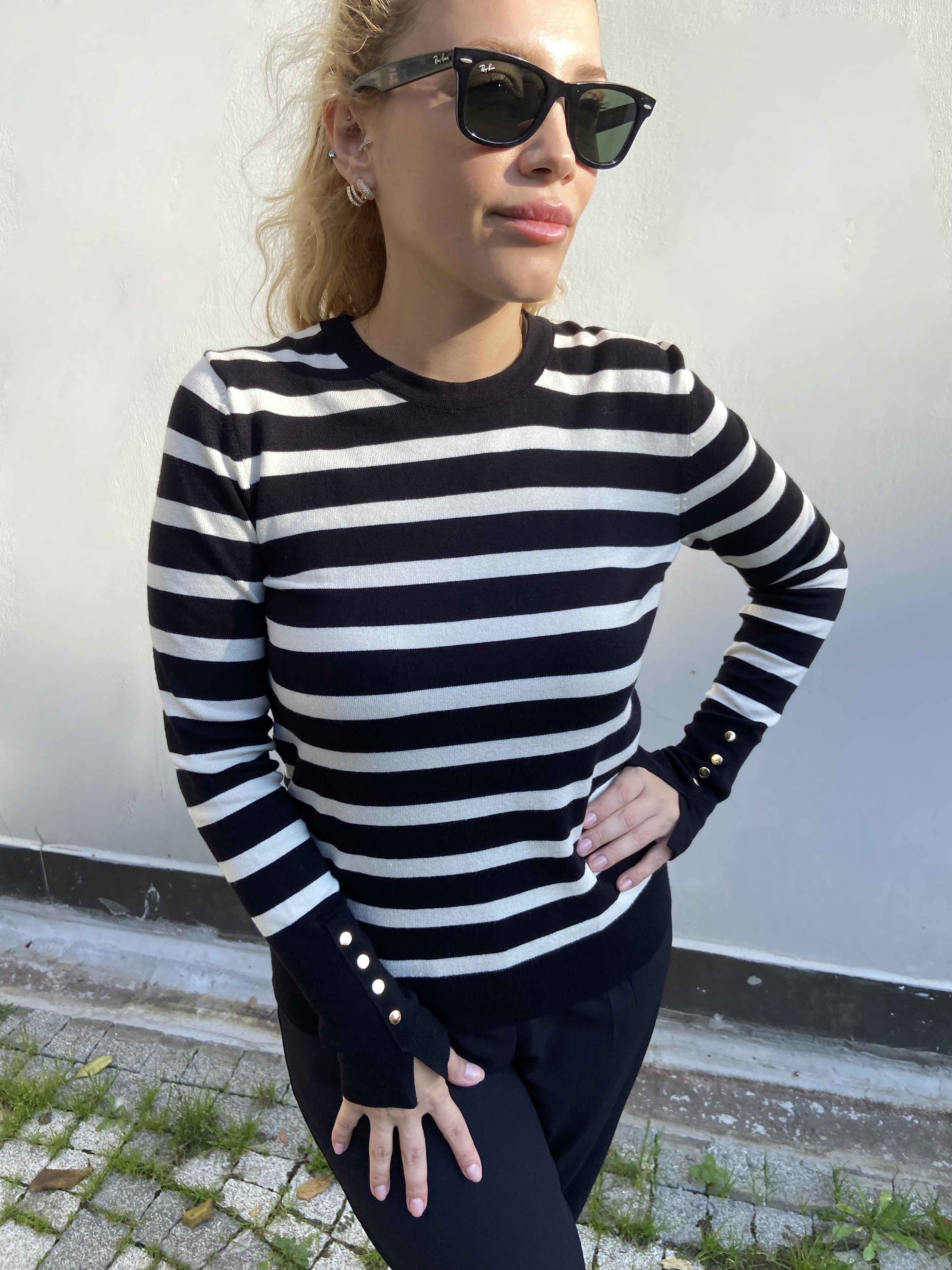 Siyah/Krem Çizgili Bisiklet Yaka Kol Detaylı Triko