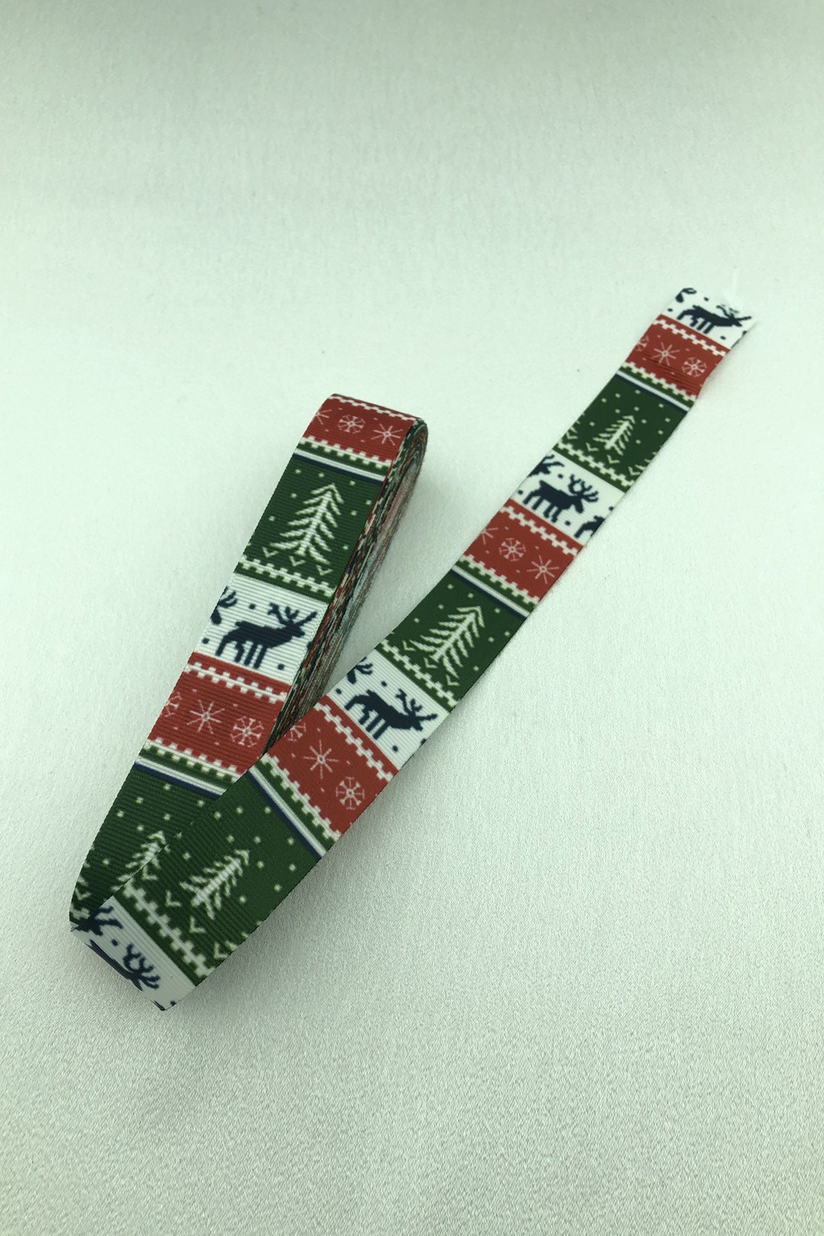 Geyik Baskılı Grogren Yılbaşı Kurdelesi 2,5 CM