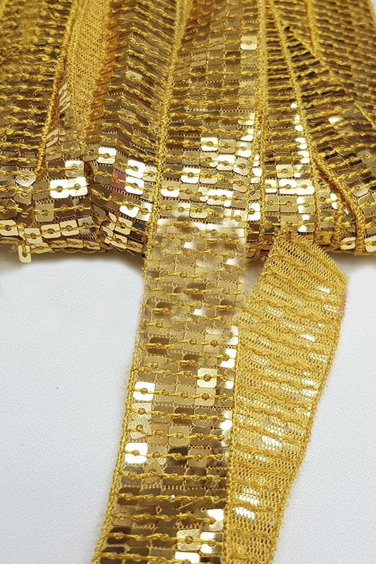 Gold Renk Kare Pul Şerit 2 cm