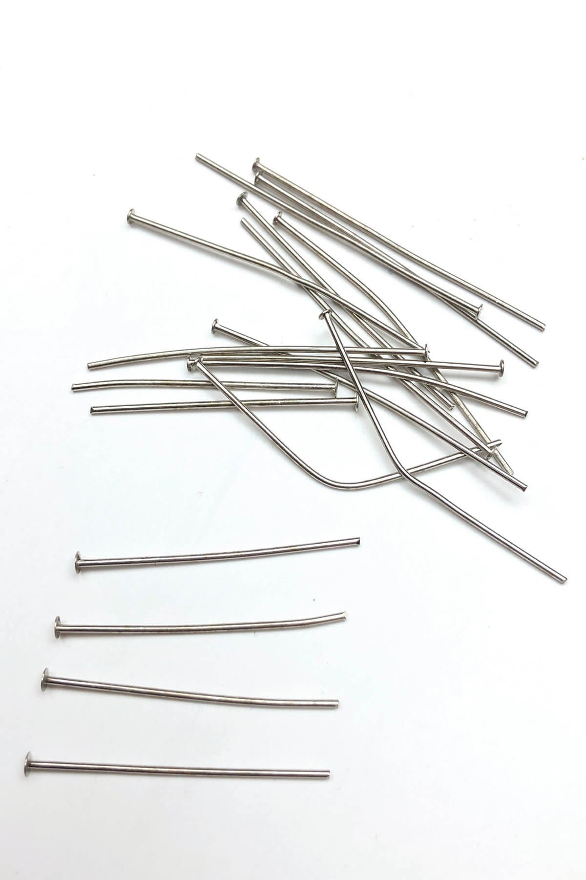 Gümüş Rengi Başlıklı Takı Çivisi 0,35 cm