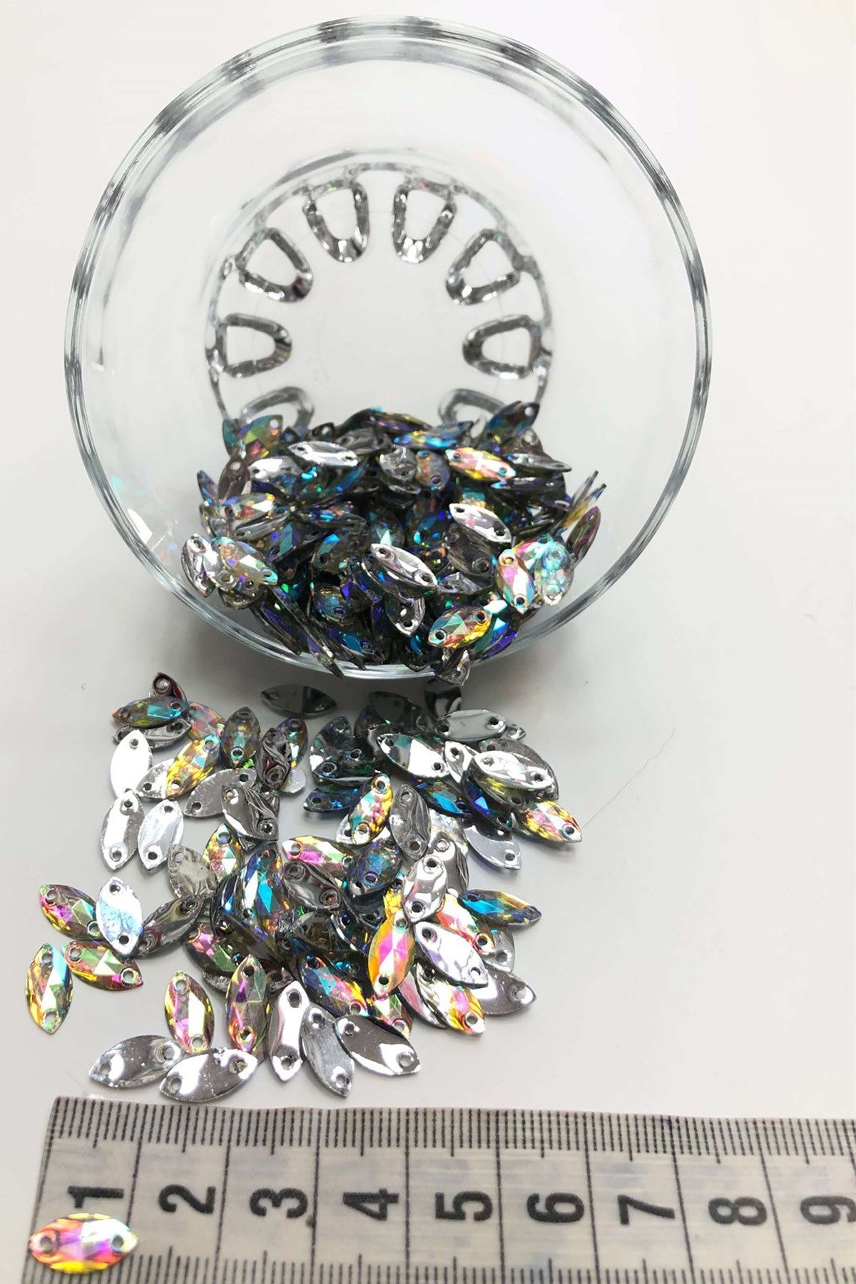 Janjanlı Mekik Plastik Dikme Taş (20 gr)