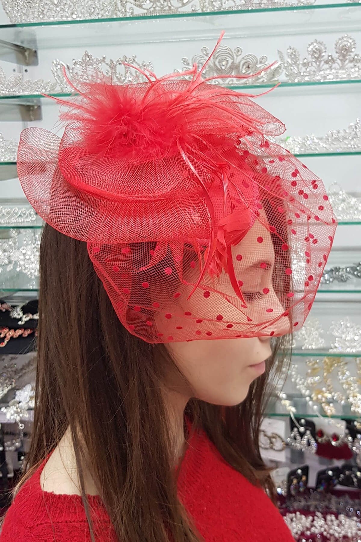 Kırmızı Puantiyeli Vualet Nikah Şapkası