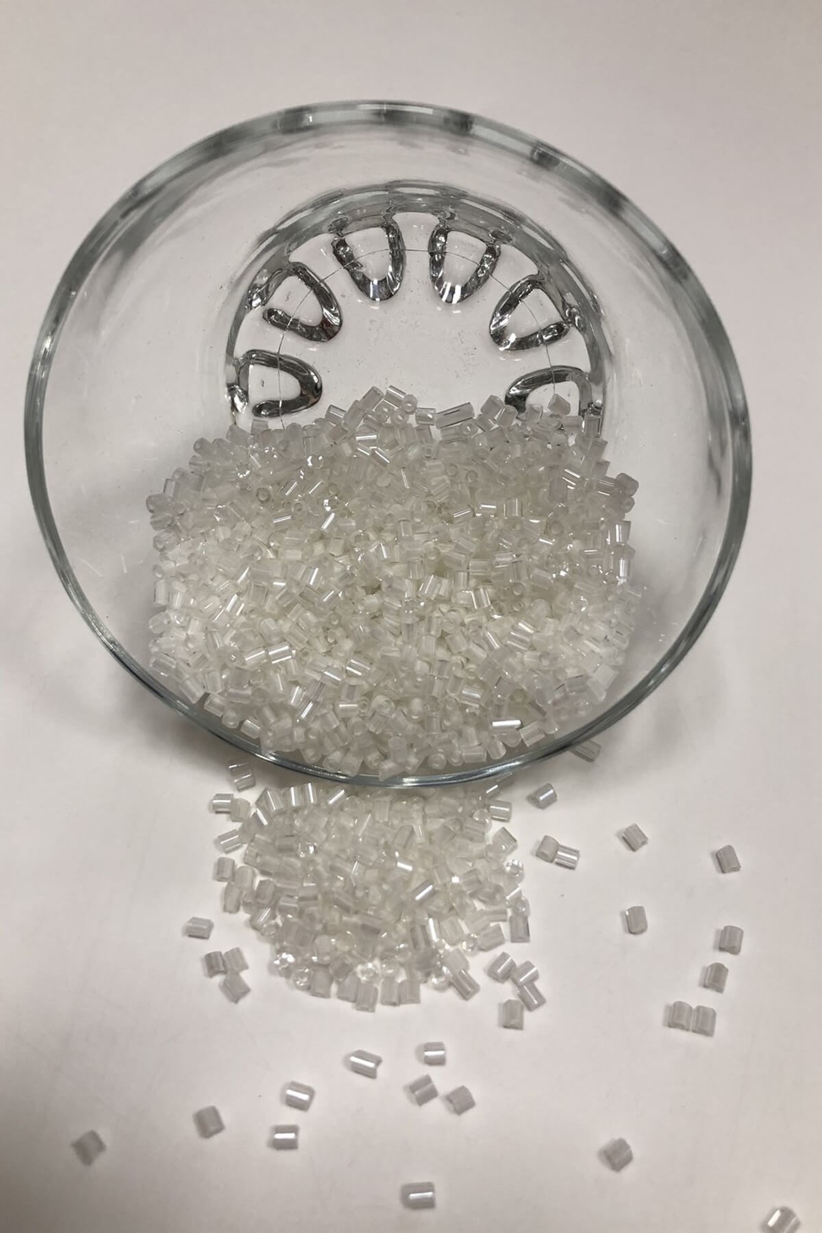 Krem Rengi Kesme Boncuk 50 gr