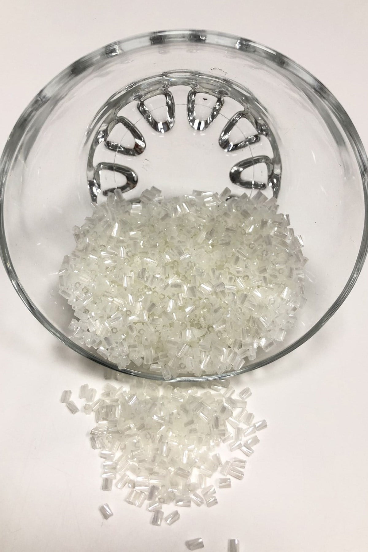 Krem Renk Burgulu Kesme Boncuk 50 gr