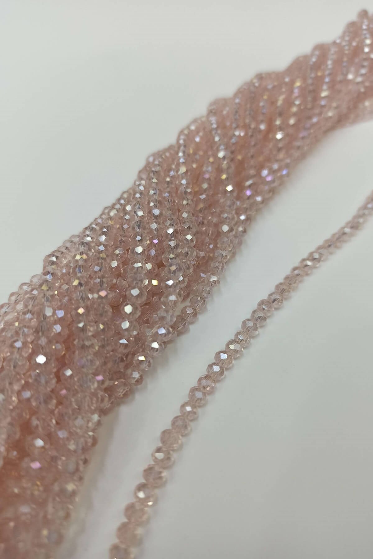 Açık Bej Kristal Boncuk 4 mm