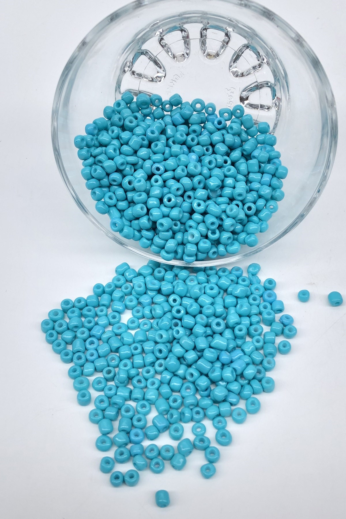 Açık Turkuaz Kum Boncuk 4 mm