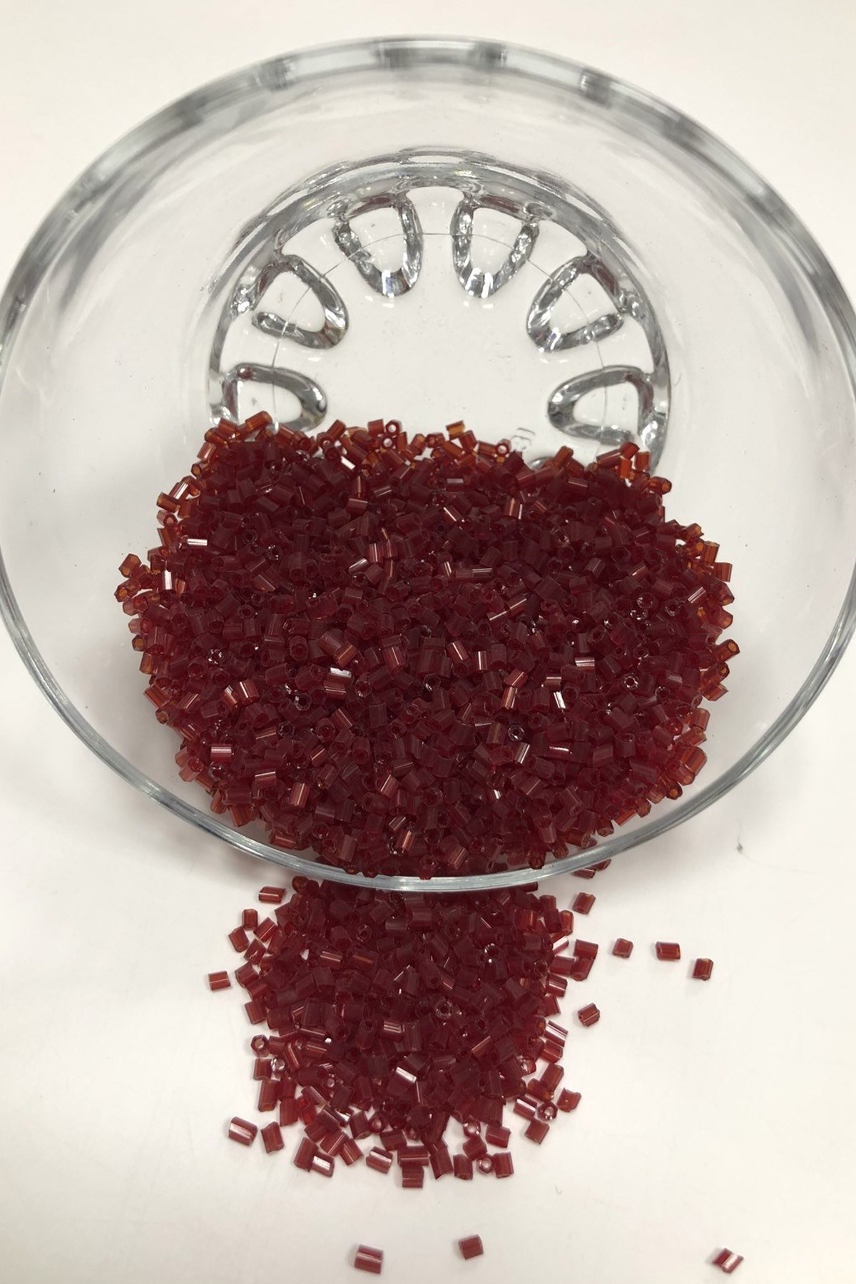 Bordo Renk Kesme Boncuk (2-2,5mm)
