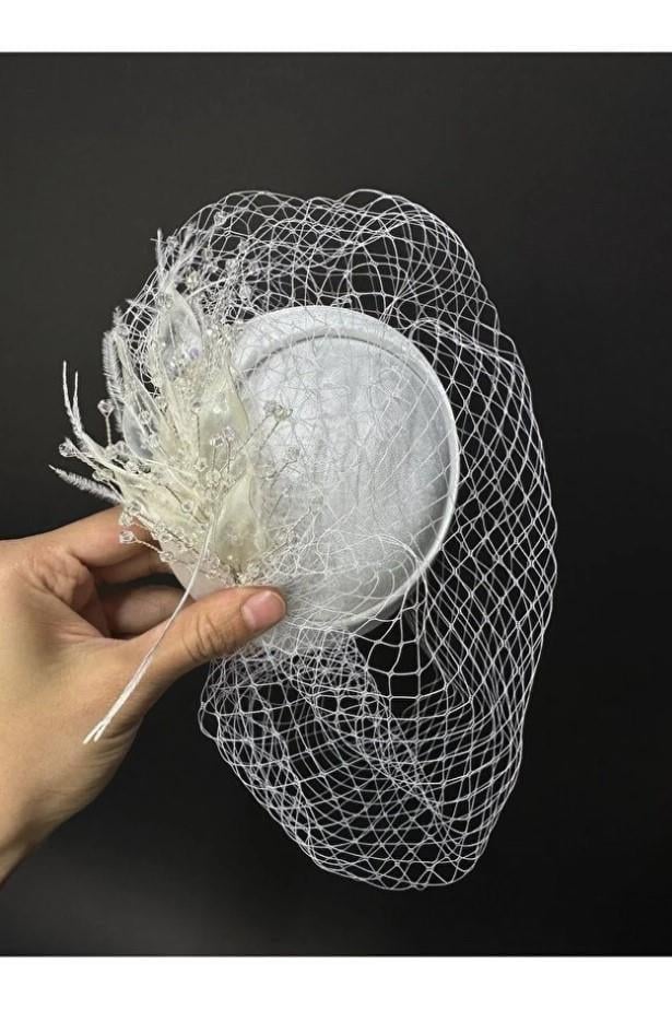 Gelin Nikah Vualet Şapkası Şifon Çiçekli Tüy Detaylı Peçeli Nikah Aksesuarı