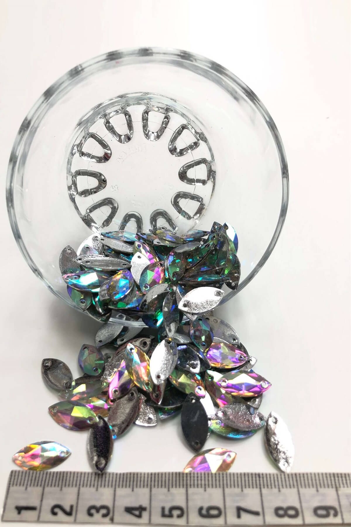 Janjanlı Mekik Dikme Plastik Taş (20 gr)