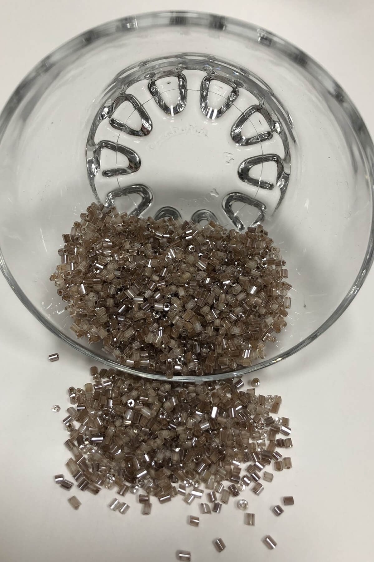 Kesme Boncuk Toprak Rengi (2-2,5mm)