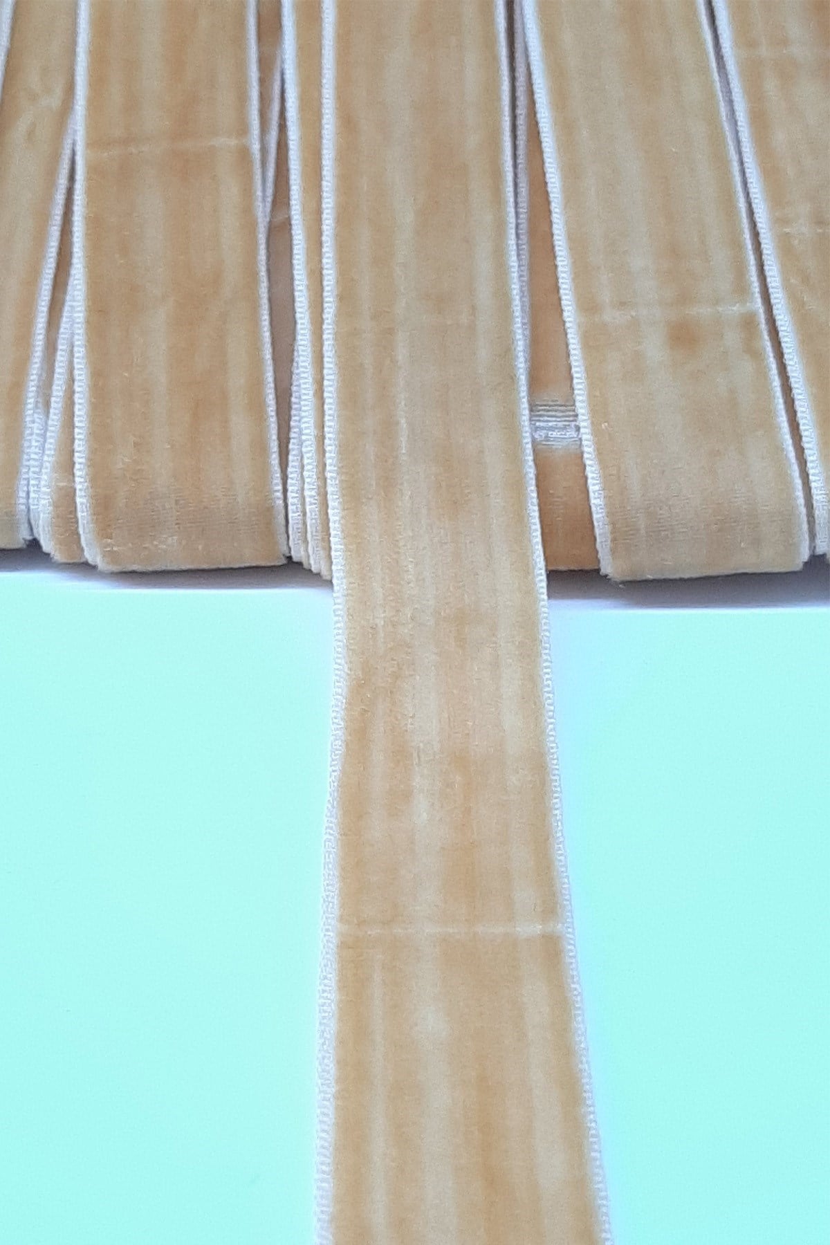 Krem Kadife Kurdele 2 cm