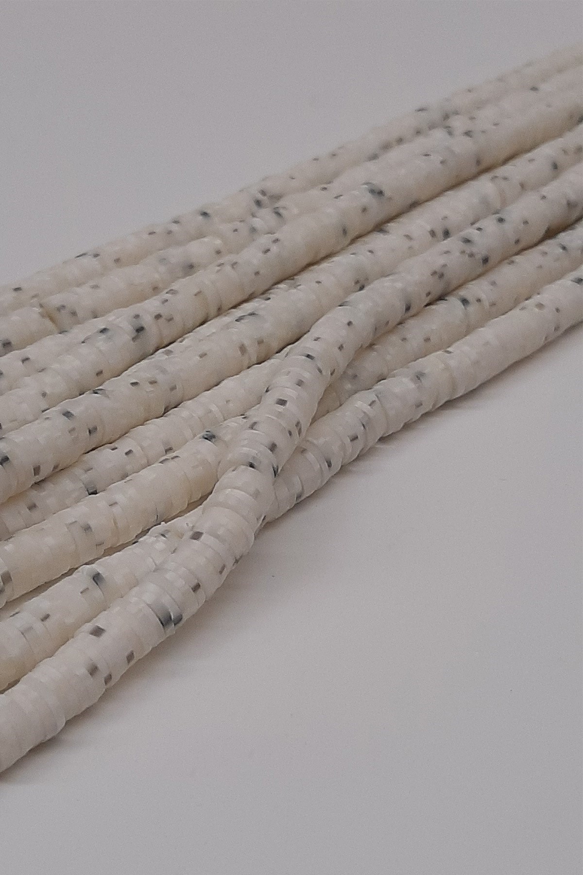 Krem Renkli Fimo Hamur Boncuk 6Mm