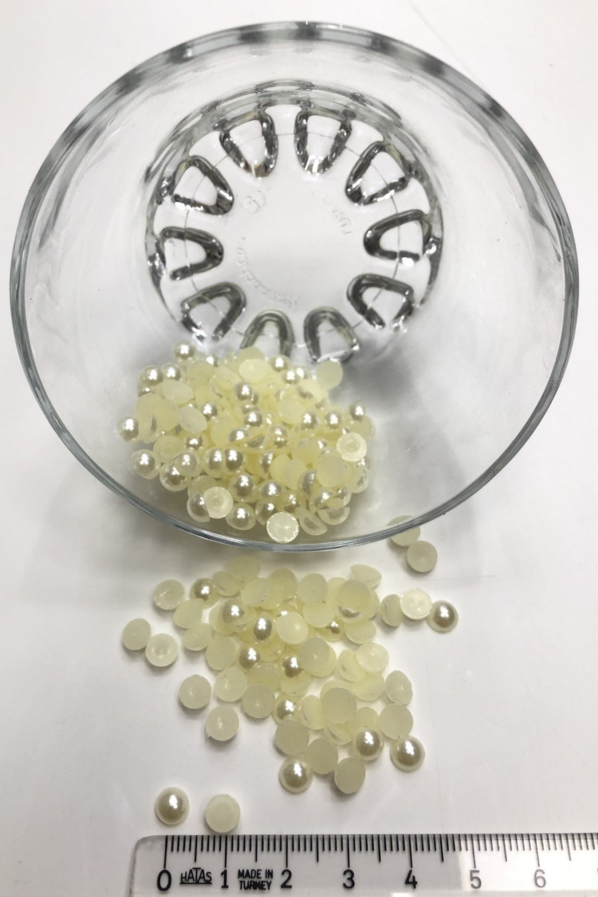 Krem Yarım İnci Boncuk Plastik