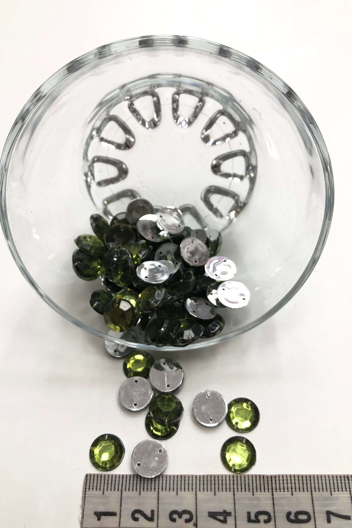Plastik Dikme Taş Yeşil Yuvarlak 20 gr