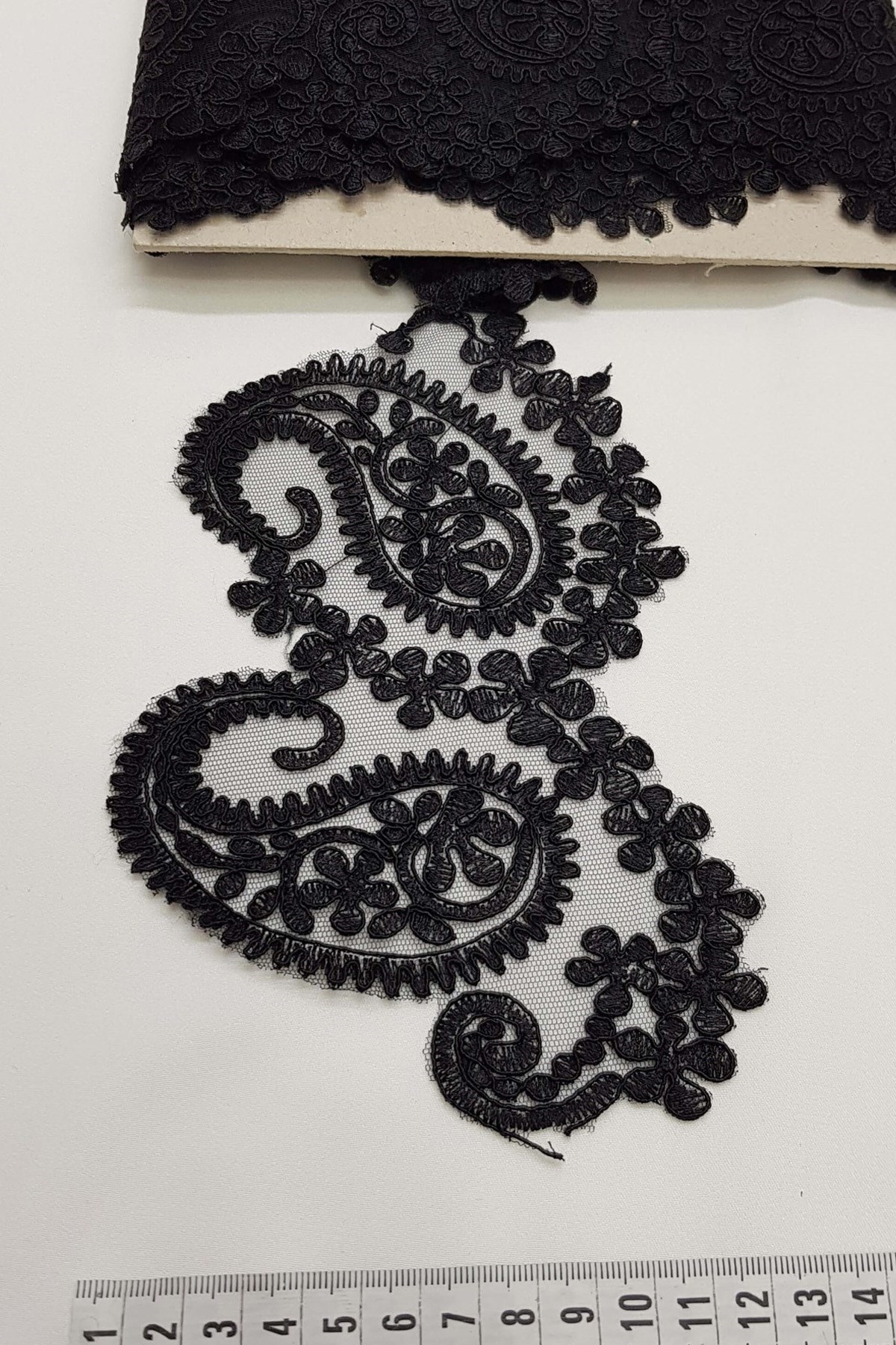 Siyah Şal Desen Fransız Güpür Dantel