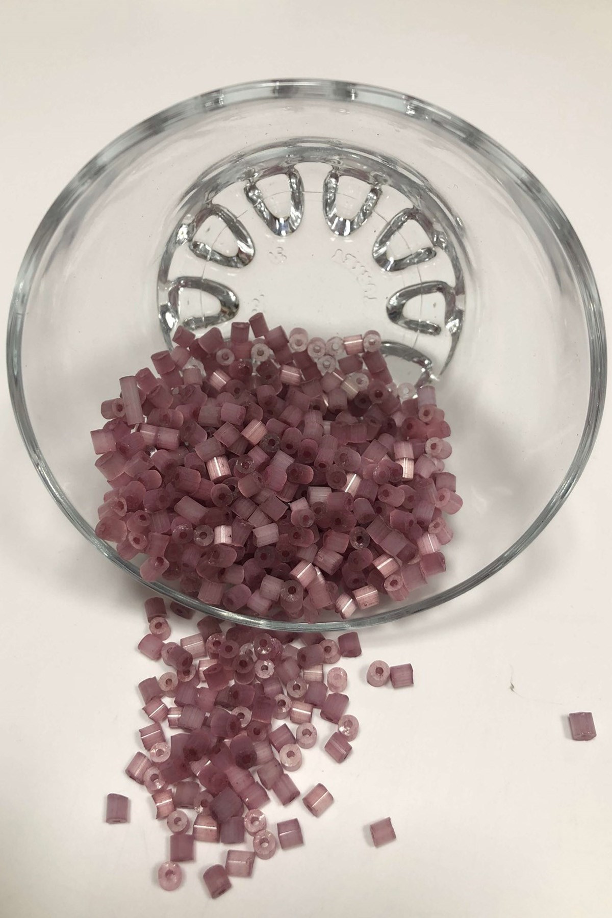 Soft Pudra Sedef İri Kesme Boncuk (2-2,5mm)