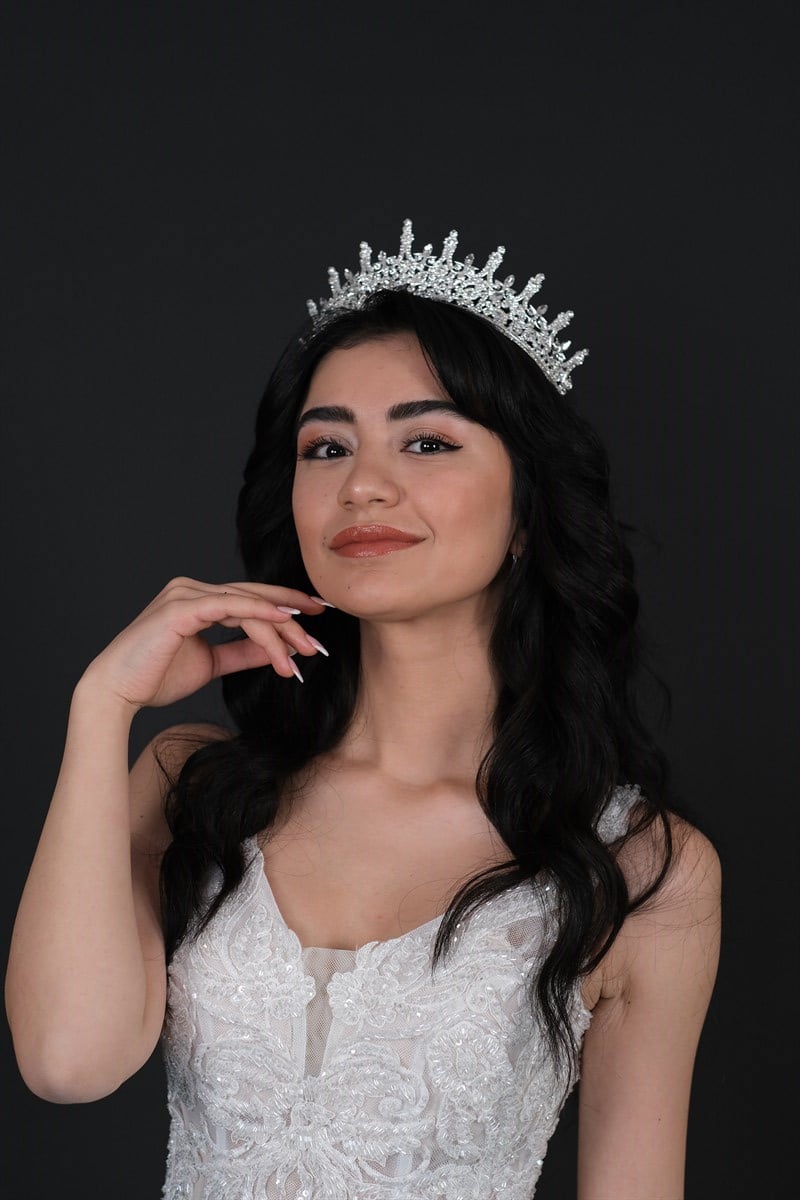 Trend Model Gümüş Taşlı Gelin Tacı