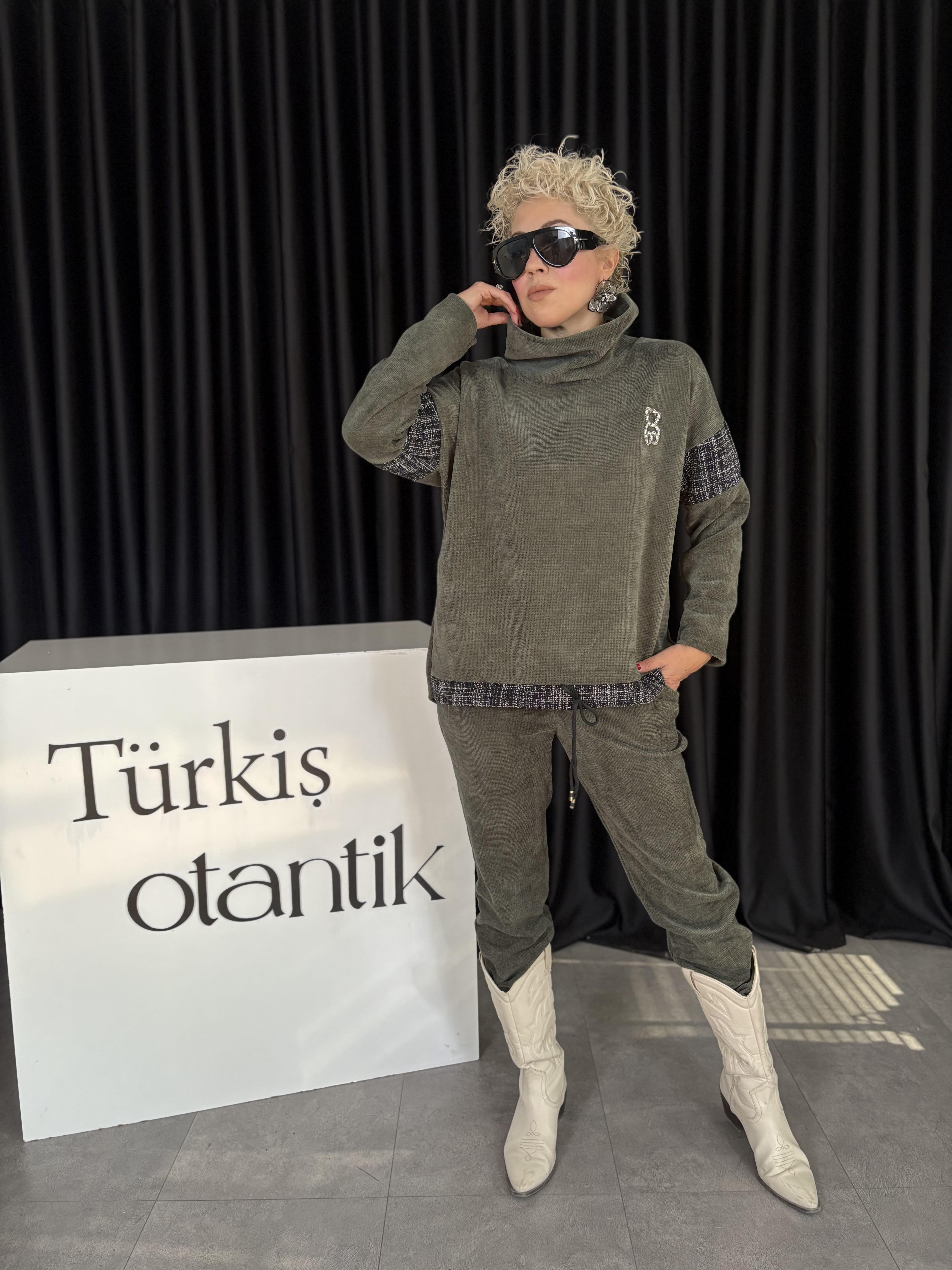 Ekose Detaylı İtalyan Haki Kadife Takım