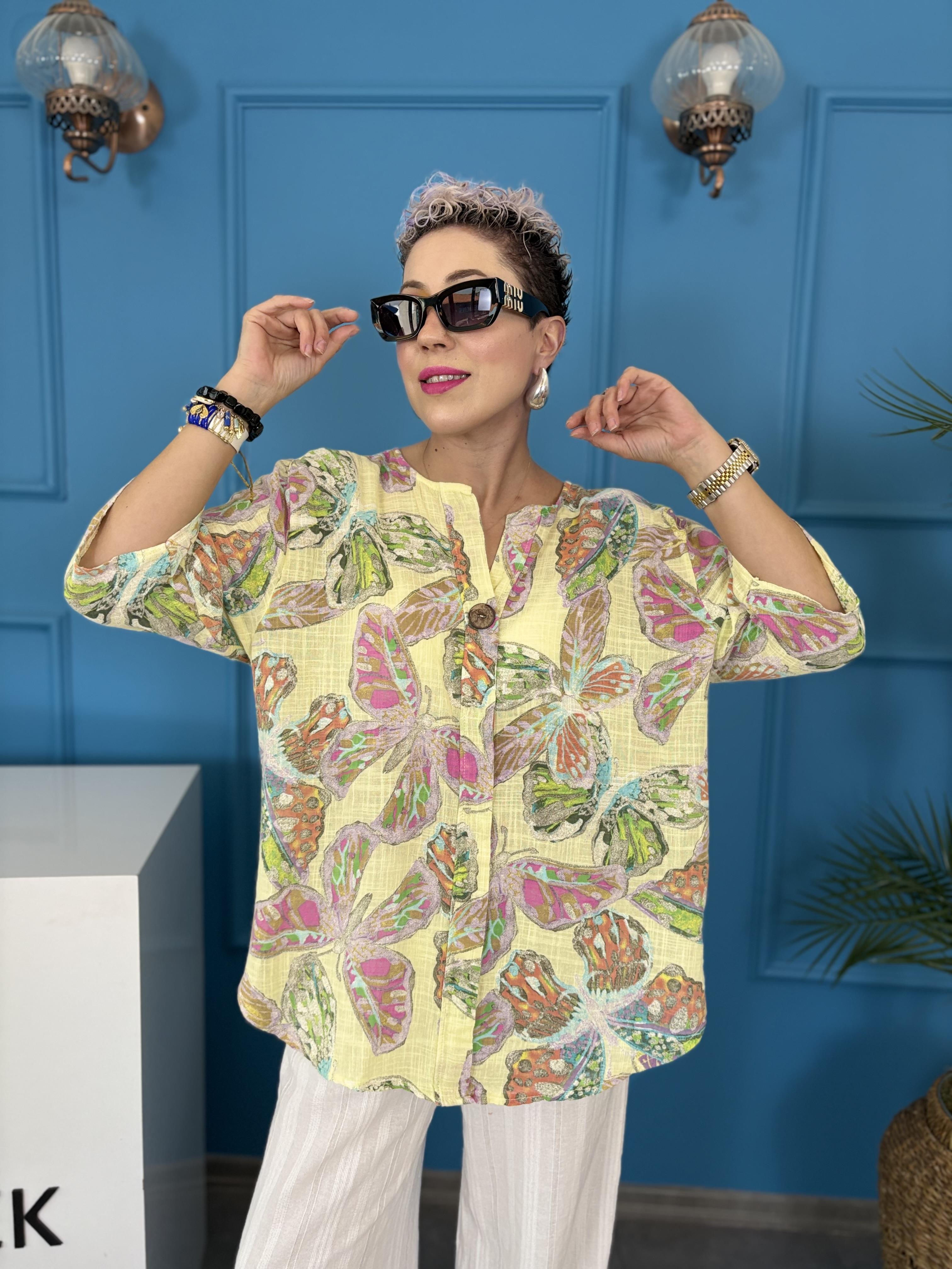 İtalyan Kelebek Desenli Sarı Keten Bluz