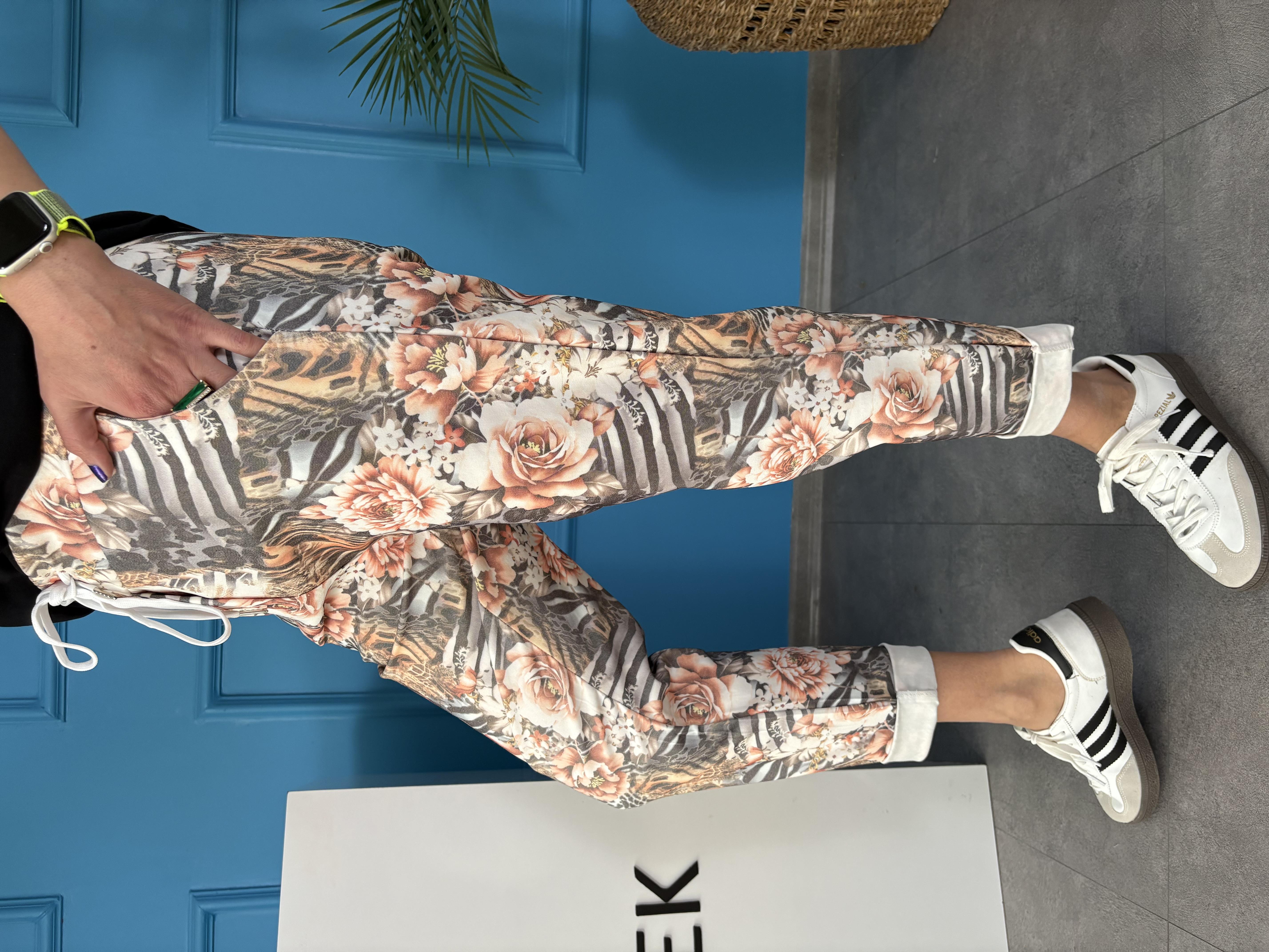 İtalyan Leopar ve Çiçek Desenli Pantolon 1