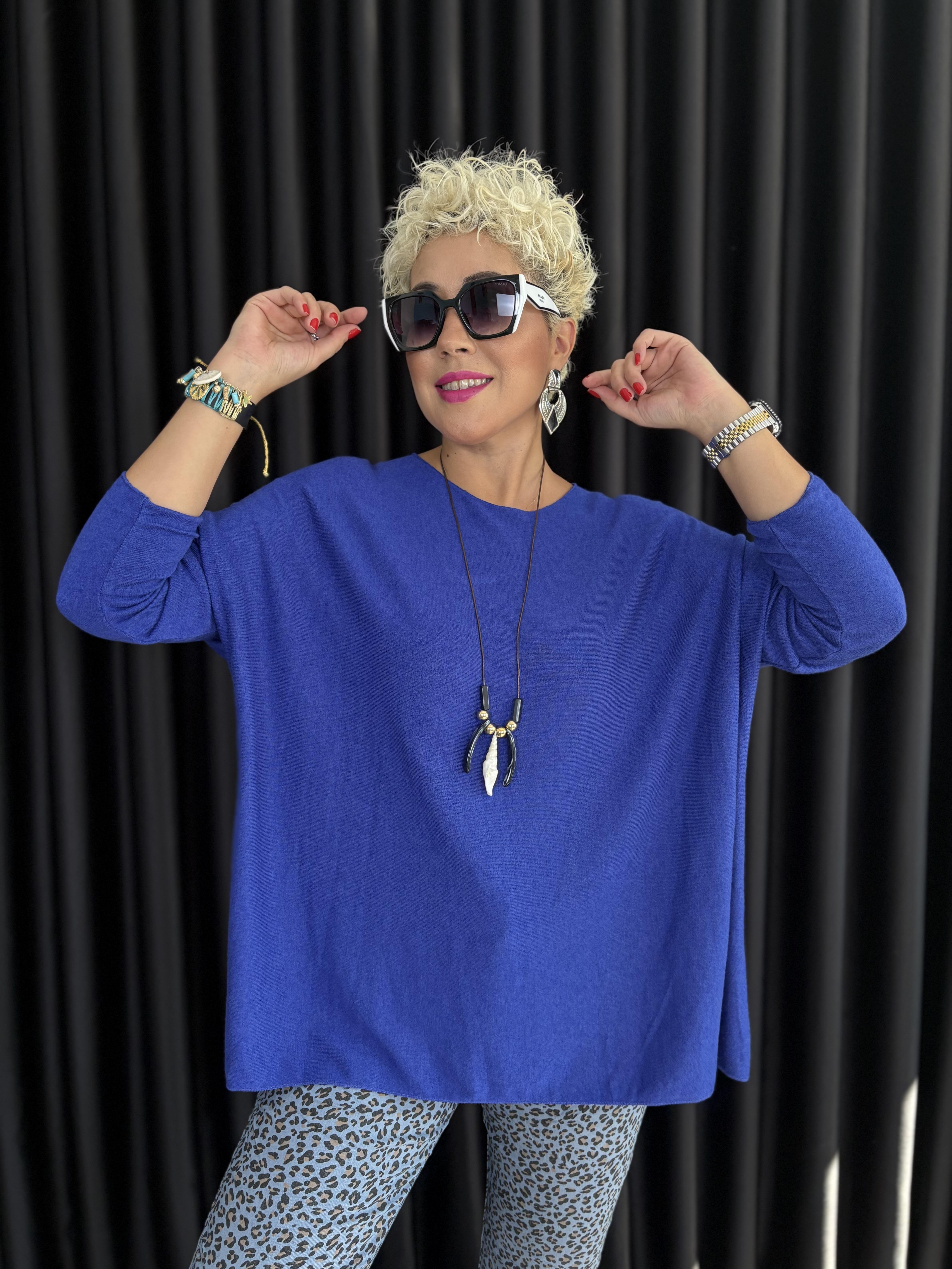 İtalyan Oversize Sax Mavi Kolyeli Bluz