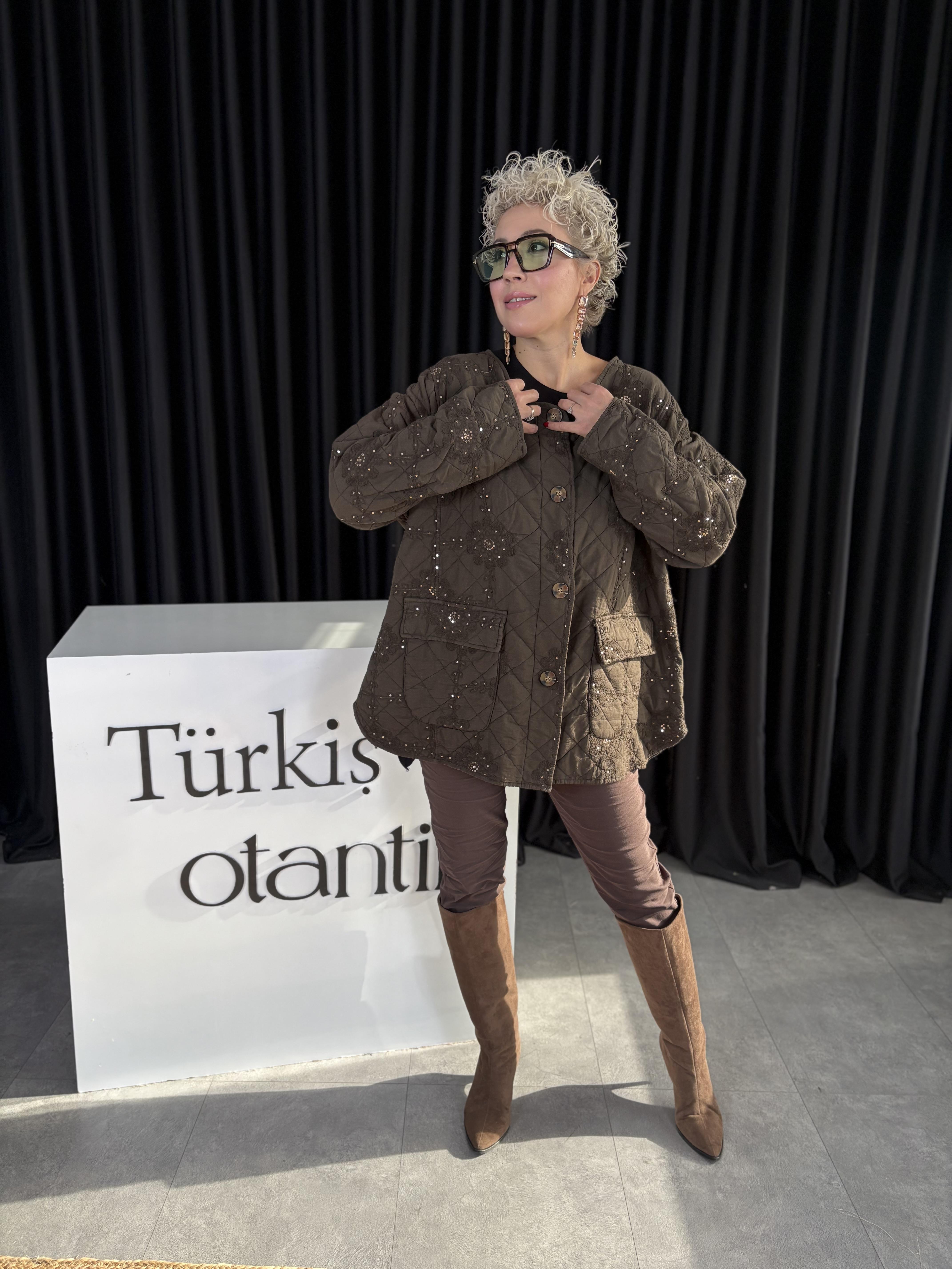 İtalyan Payetli Kahve Kapitone Ceket