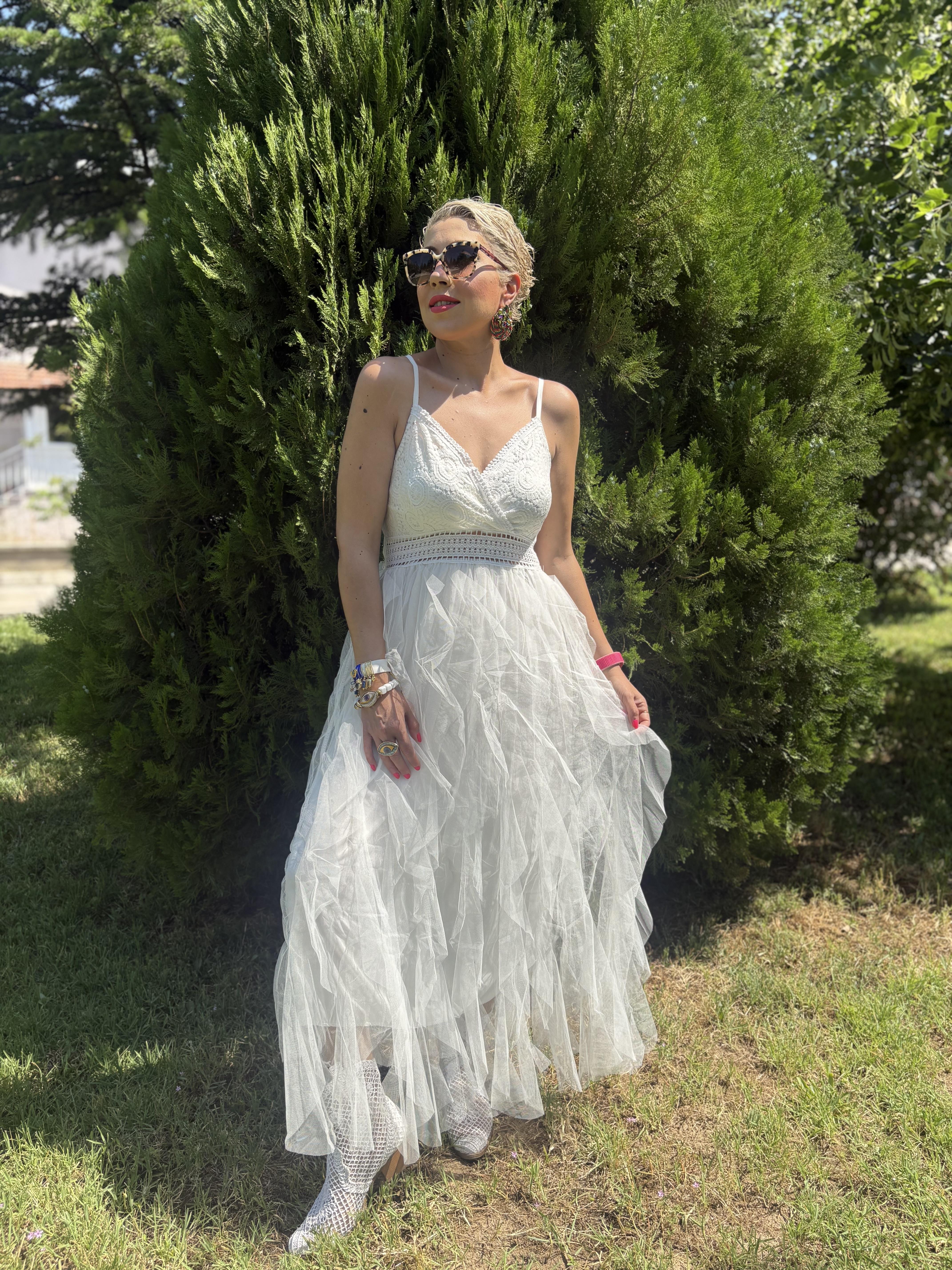 İthal Beyaz Samos Elbise