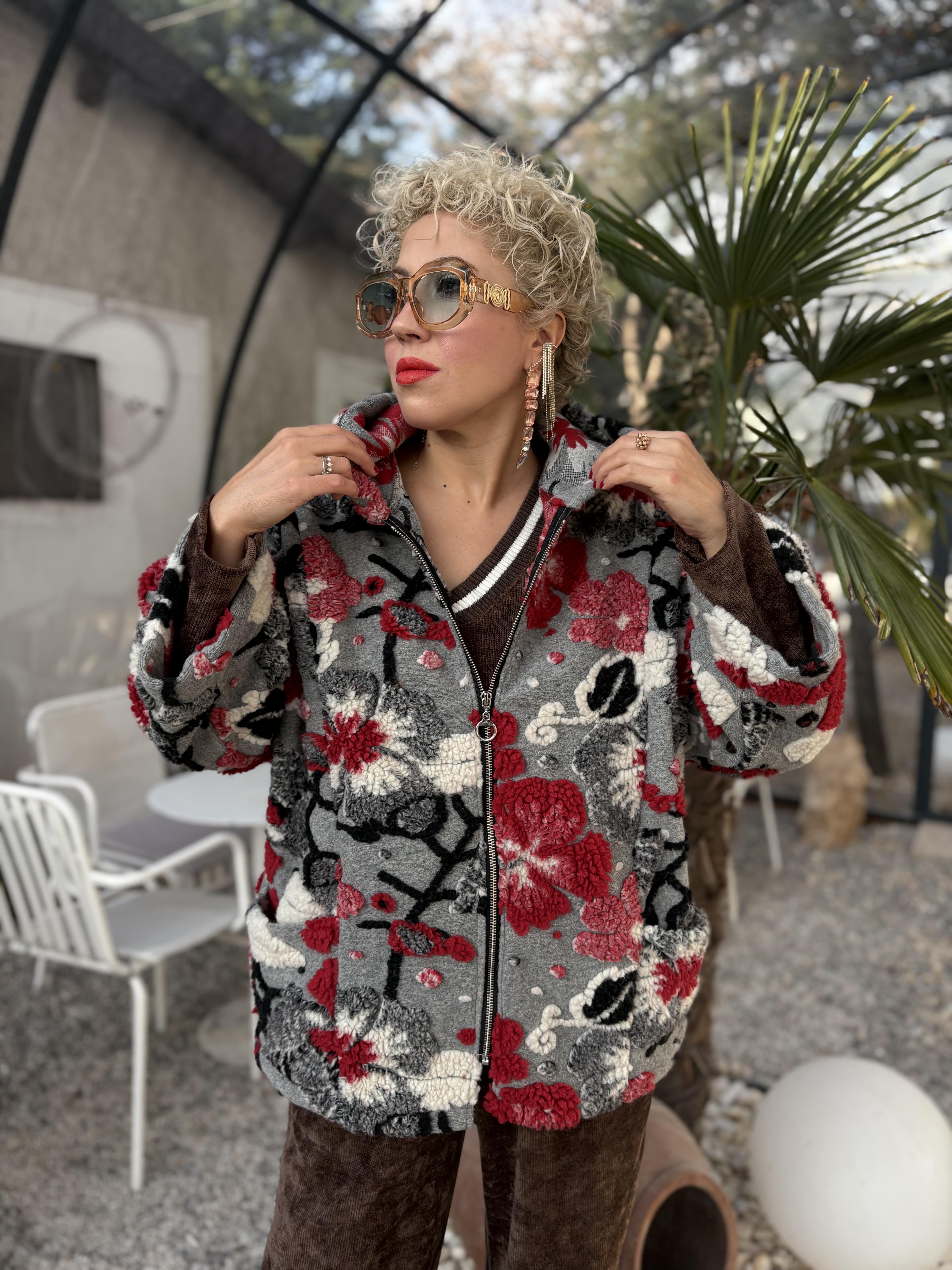 İthal Kapşonlu Kısa Keçe Ceket 5