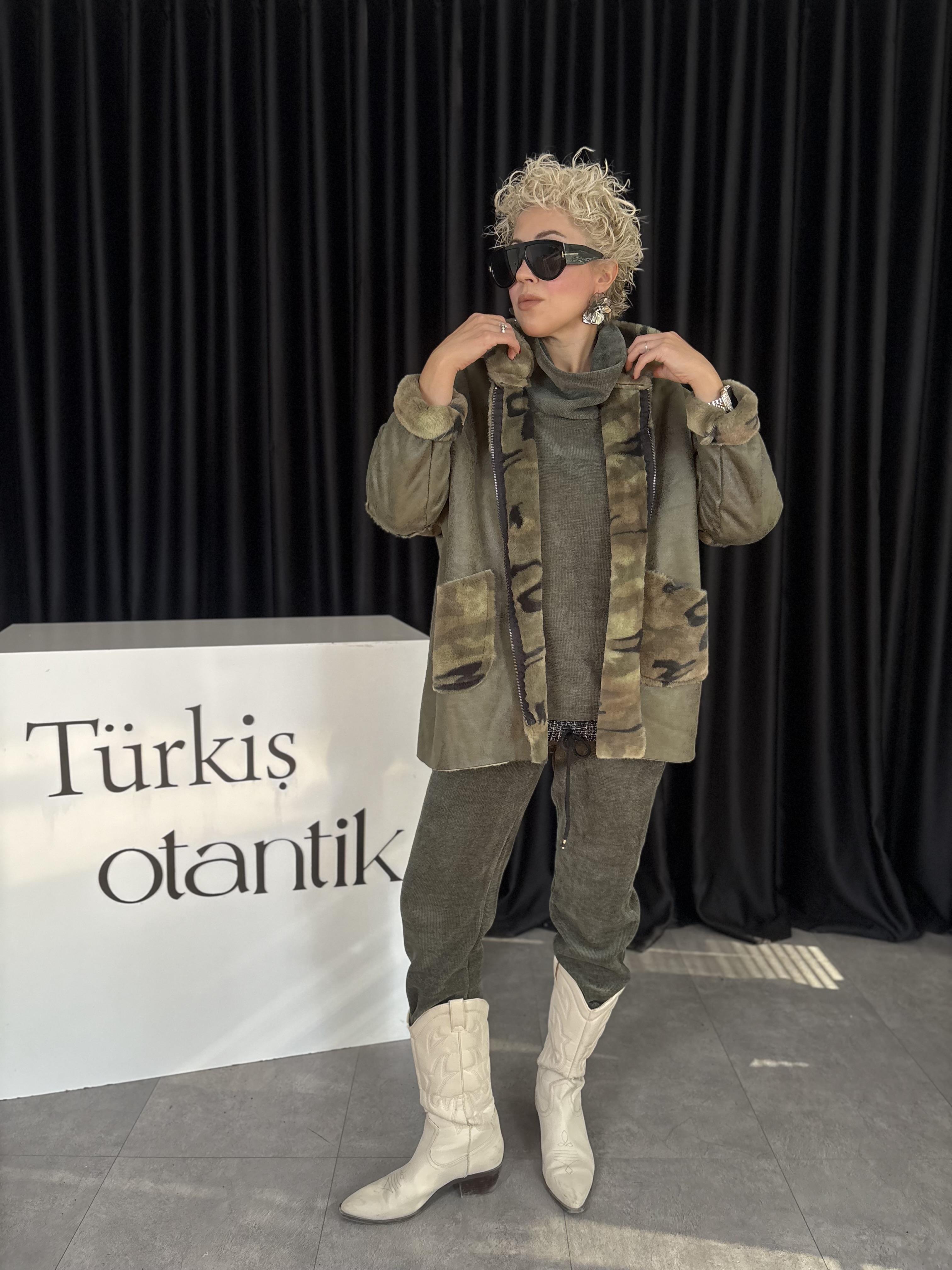 Kamuflaj Detaylı Haki Nubuk İtalyan Kısa Kaban