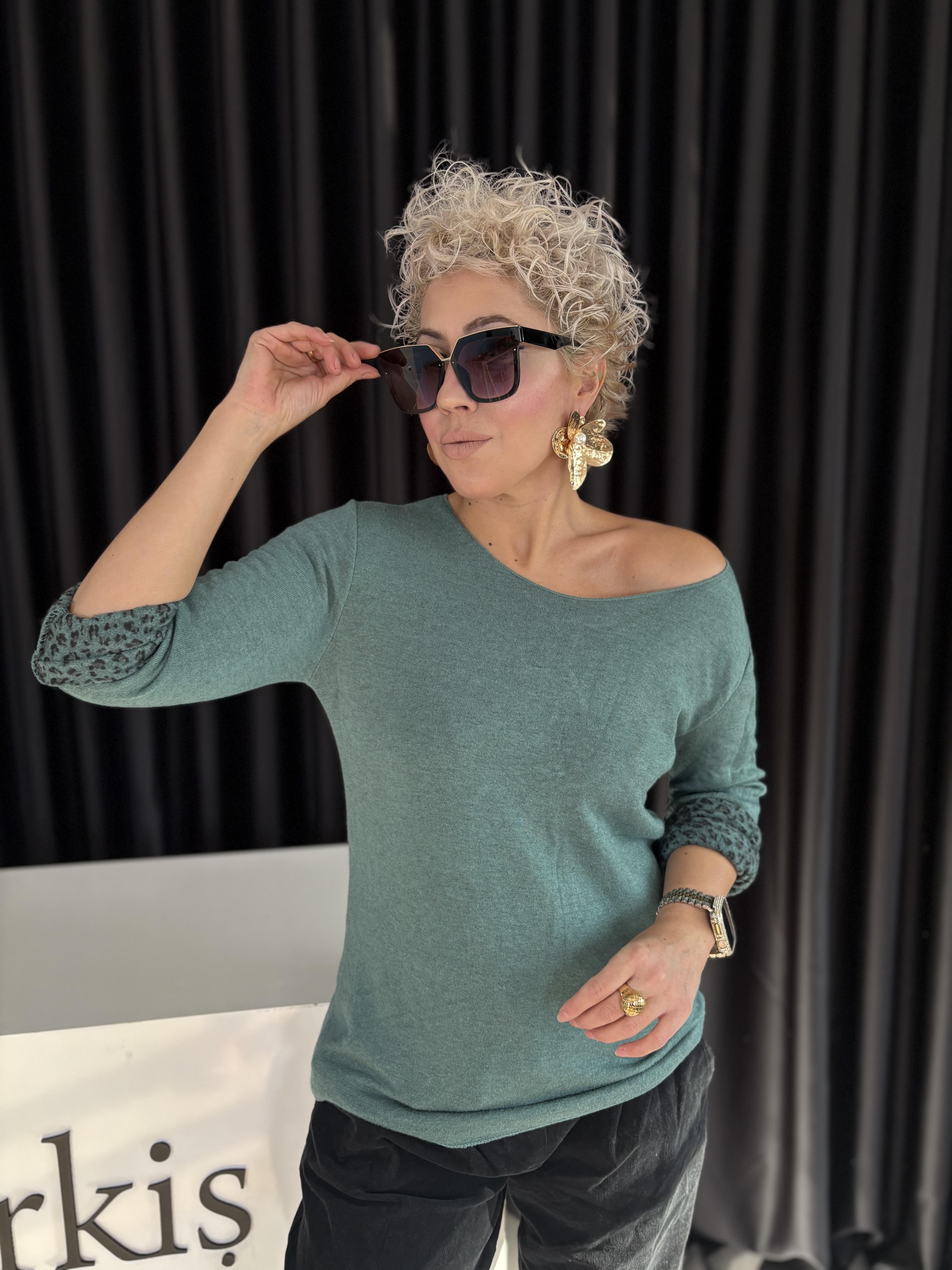 Leopar Detaylı İtalyan Angora Bluz 15