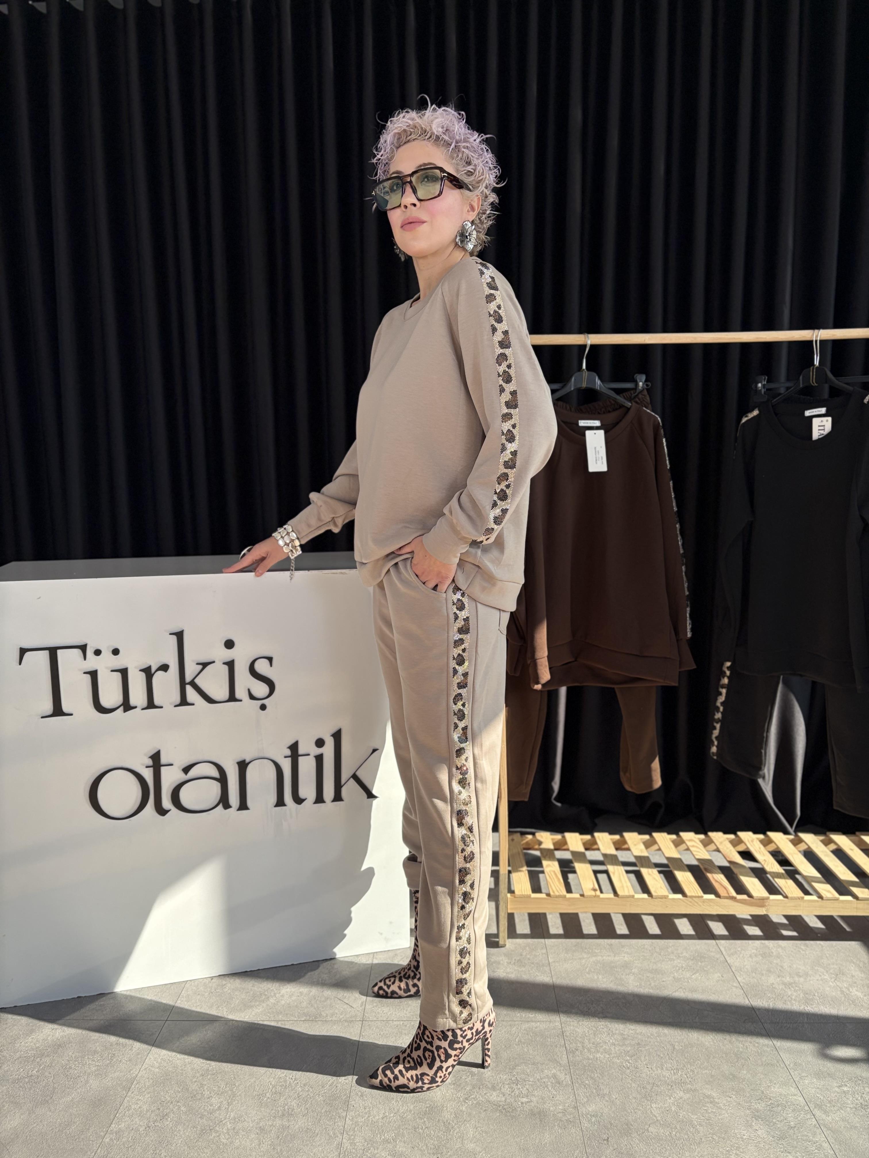 Leopar Taş İşlemeli İthal Krem Oysho Takım