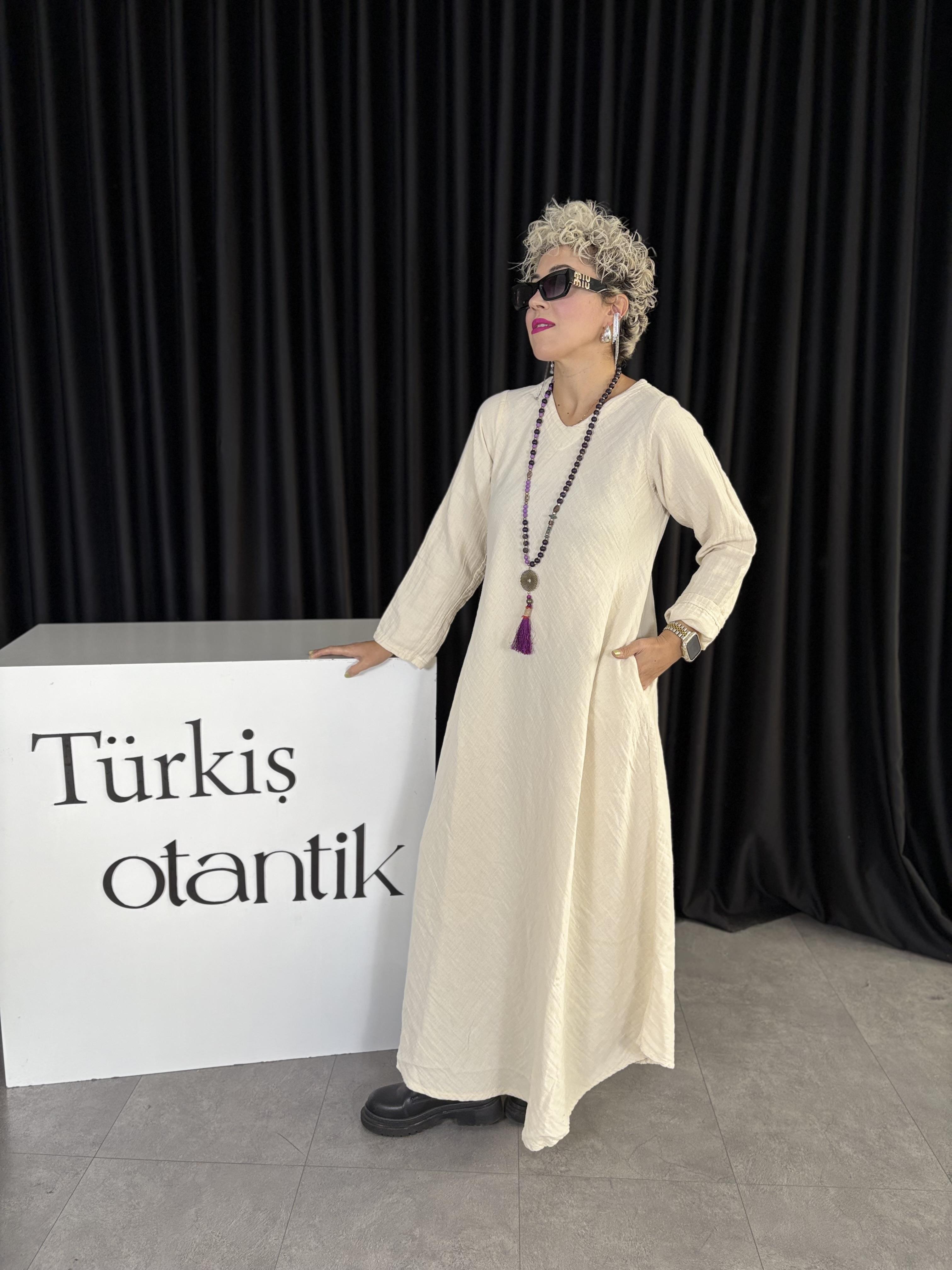 Müslin Krem Yeşim Elbise