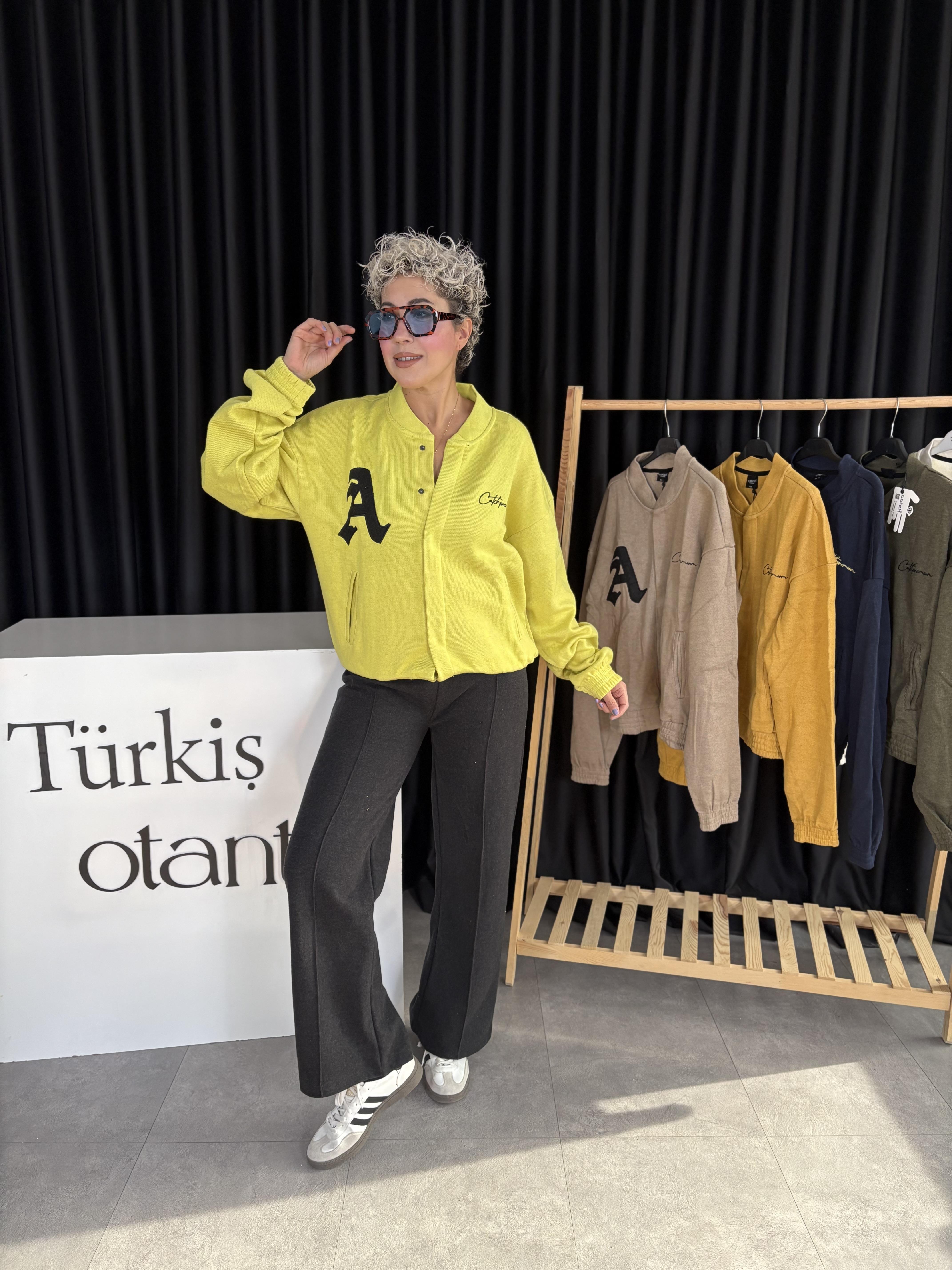 Orjinal Marka Sarı Kolej Ceketi