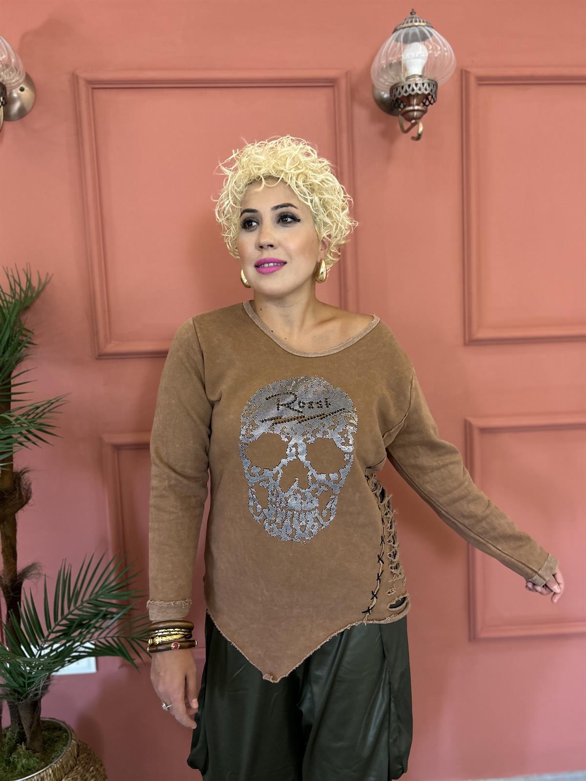 Taş İşlemeli Kuru Kafa Desenli Kahve Tasarım Sweet